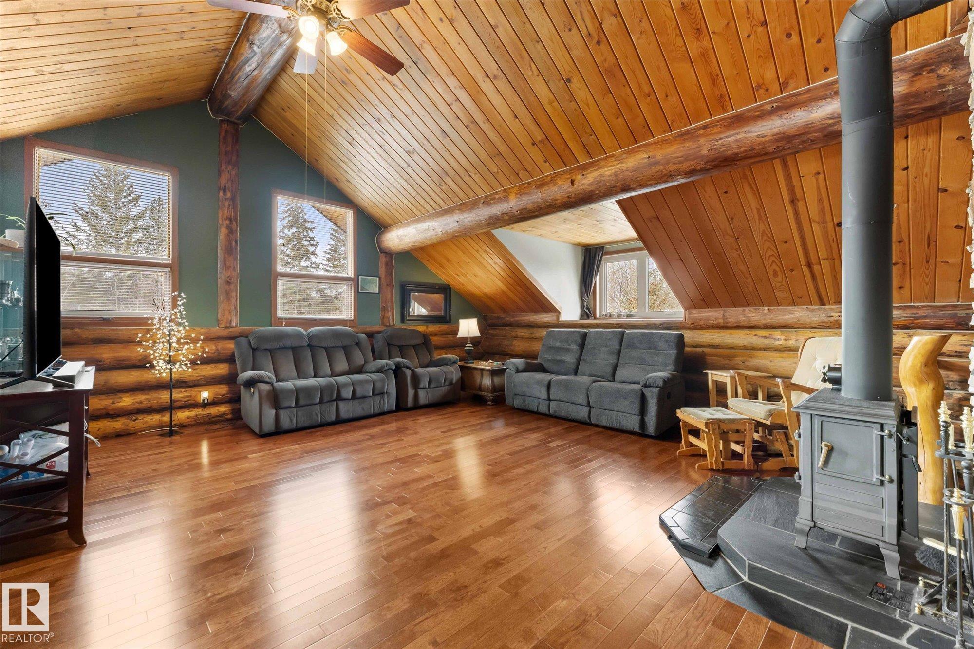 Photo 36 at 11 53001 Rge Road 53, Wabamun Lk., Rural Parkland County