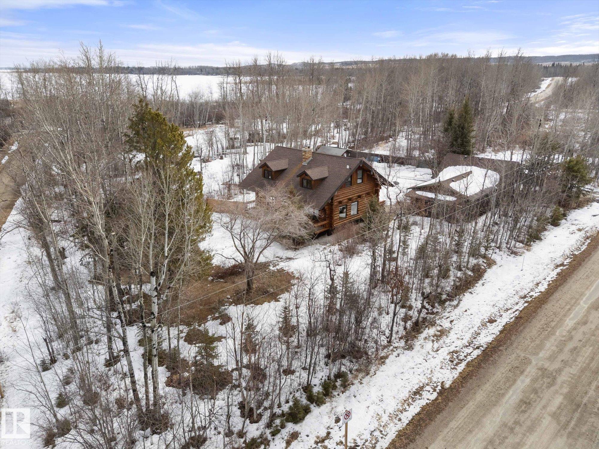 Photo 9 at 11 53001 Rge Road 53, Wabamun Lk., Rural Parkland County