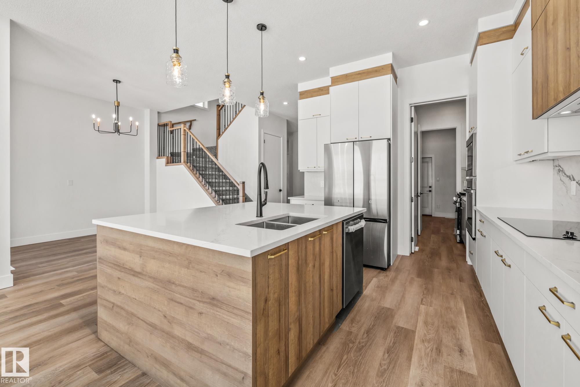 Photo 11 at 205 Crystal Creek Drive, Crystal Creek, Leduc