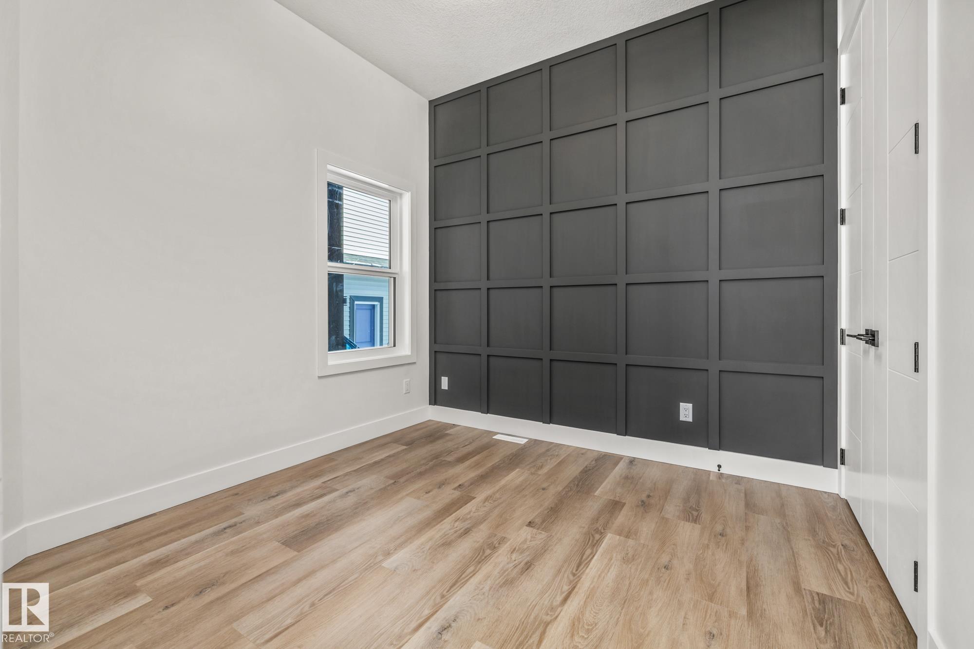 Photo 3 at 205 Crystal Creek Drive, Crystal Creek, Leduc