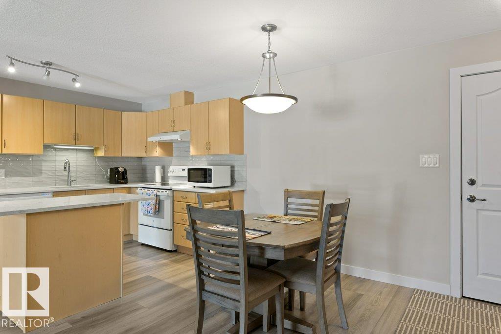 Photo 14 at 224 - 78A Mckenney Avenue, Mission, St. Albert