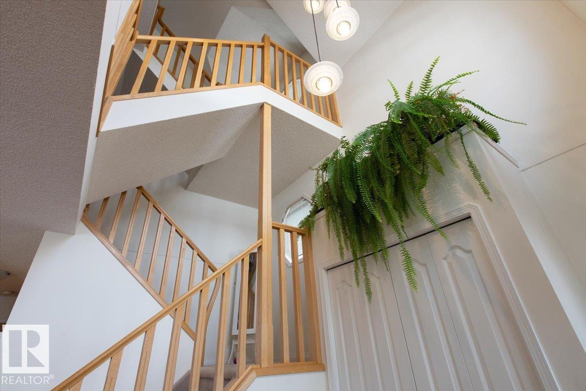 9615 101 Street NW, Rossdale, Edmonton