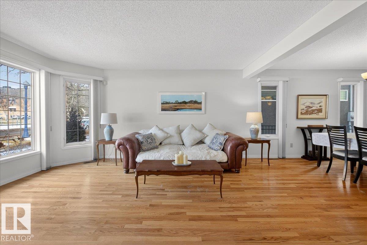 Photo 8 at 9615 101 Street NW, Rossdale, Edmonton