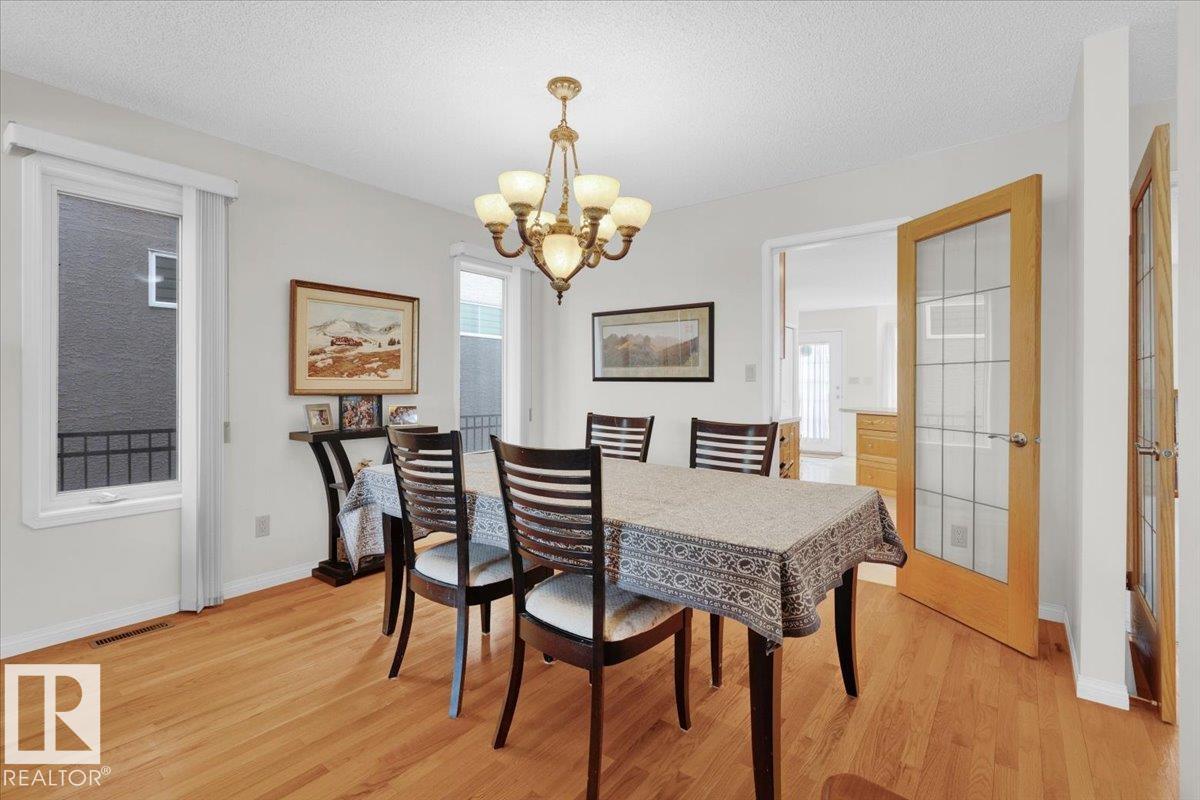 Photo 10 at 9615 101 Street NW, Rossdale, Edmonton