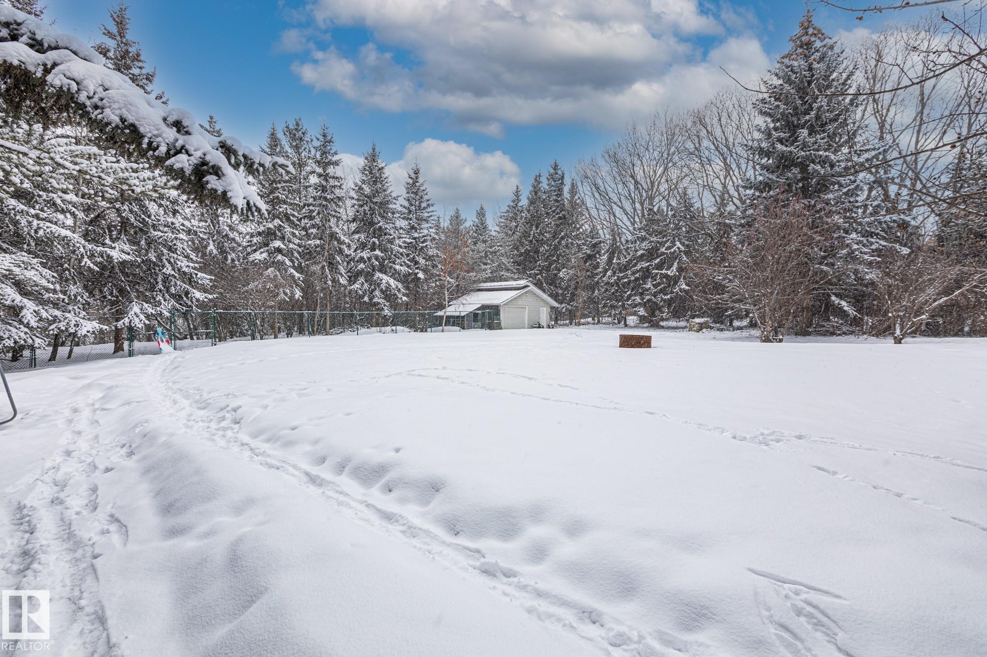 Photo 41 at 31-54324 Bellerose Drive, Summerbrook Estate, Rural Sturgeon County