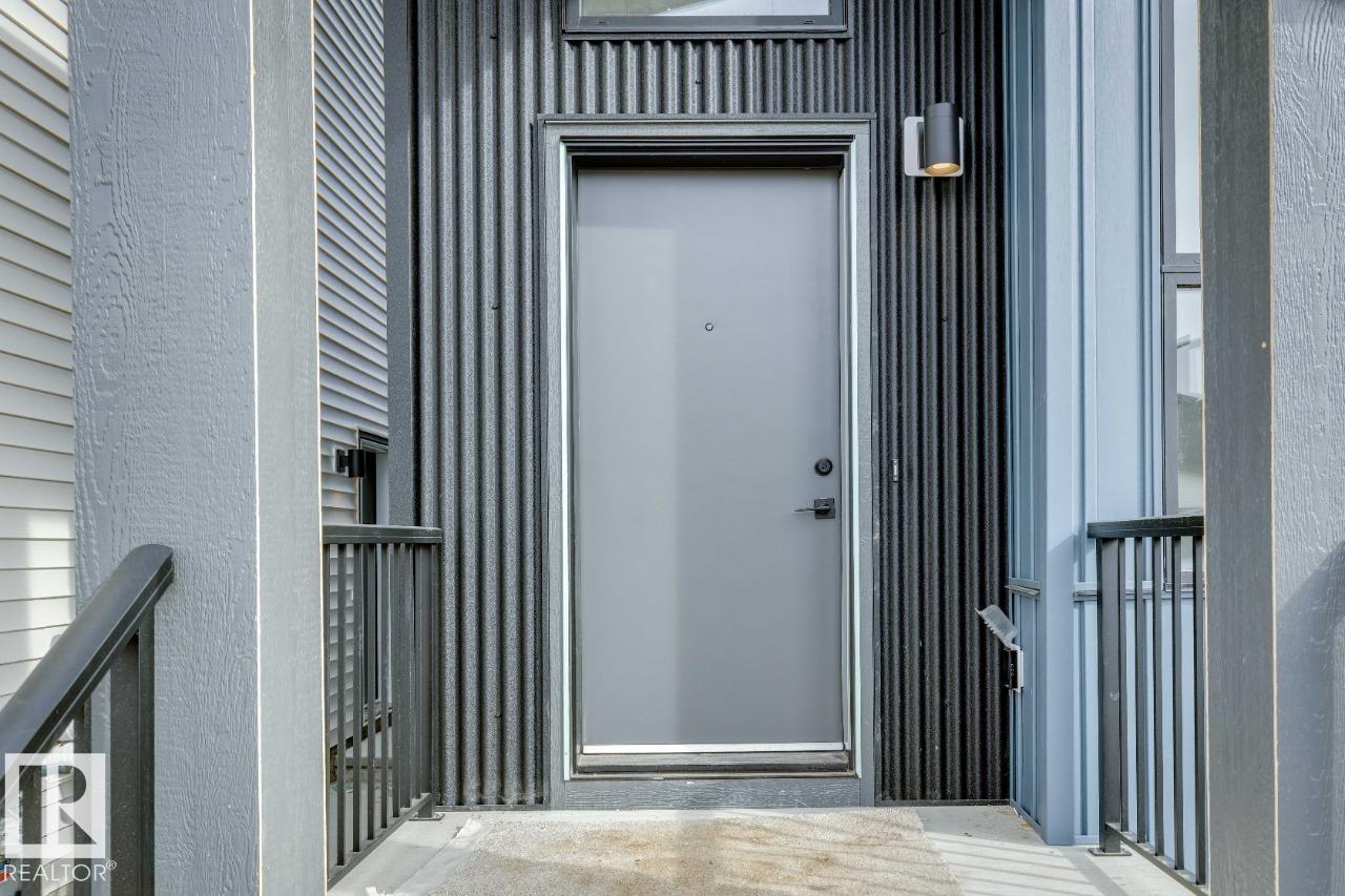 319 30 Street SW, Alces, Edmonton