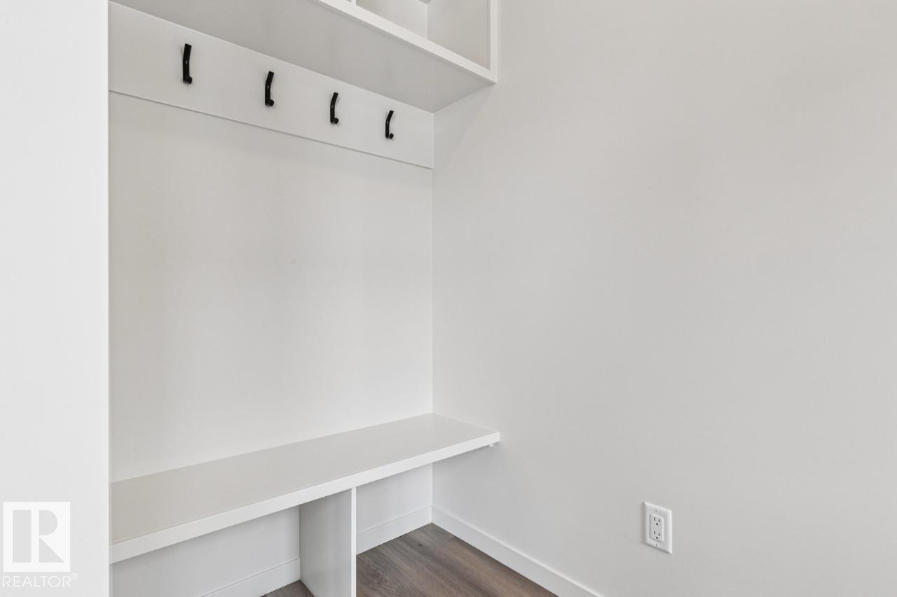 Photo 16 at 319 30 Street SW, Alces, Edmonton