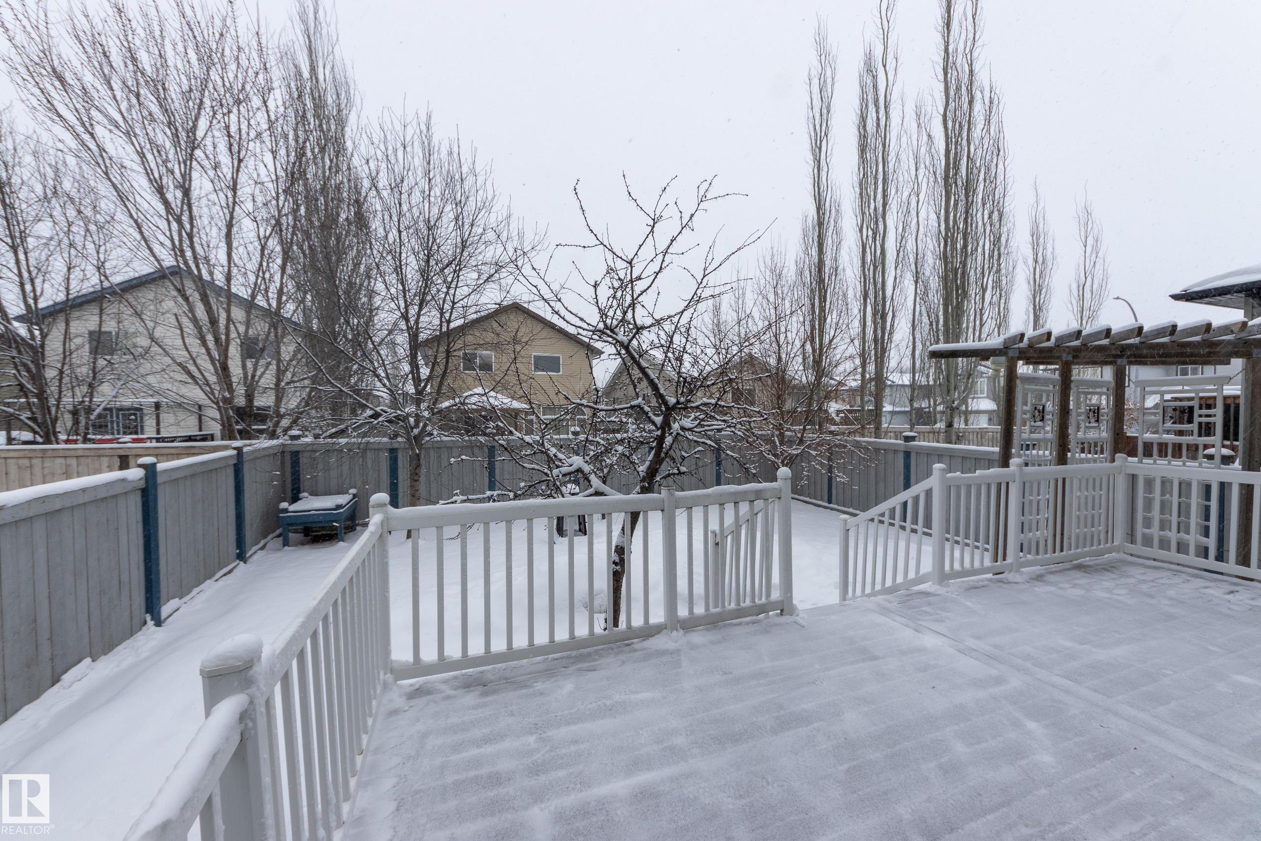Photo 37 at 14 Landon Crescent, Lakewood, Spruce Grove
