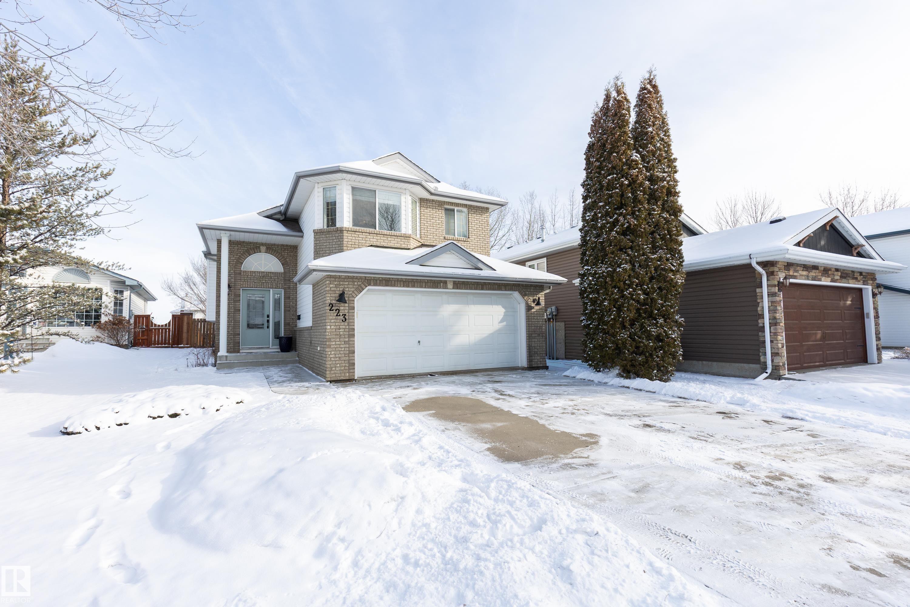 223 Rainbow Crescent, Regency Park, Sherwood Park