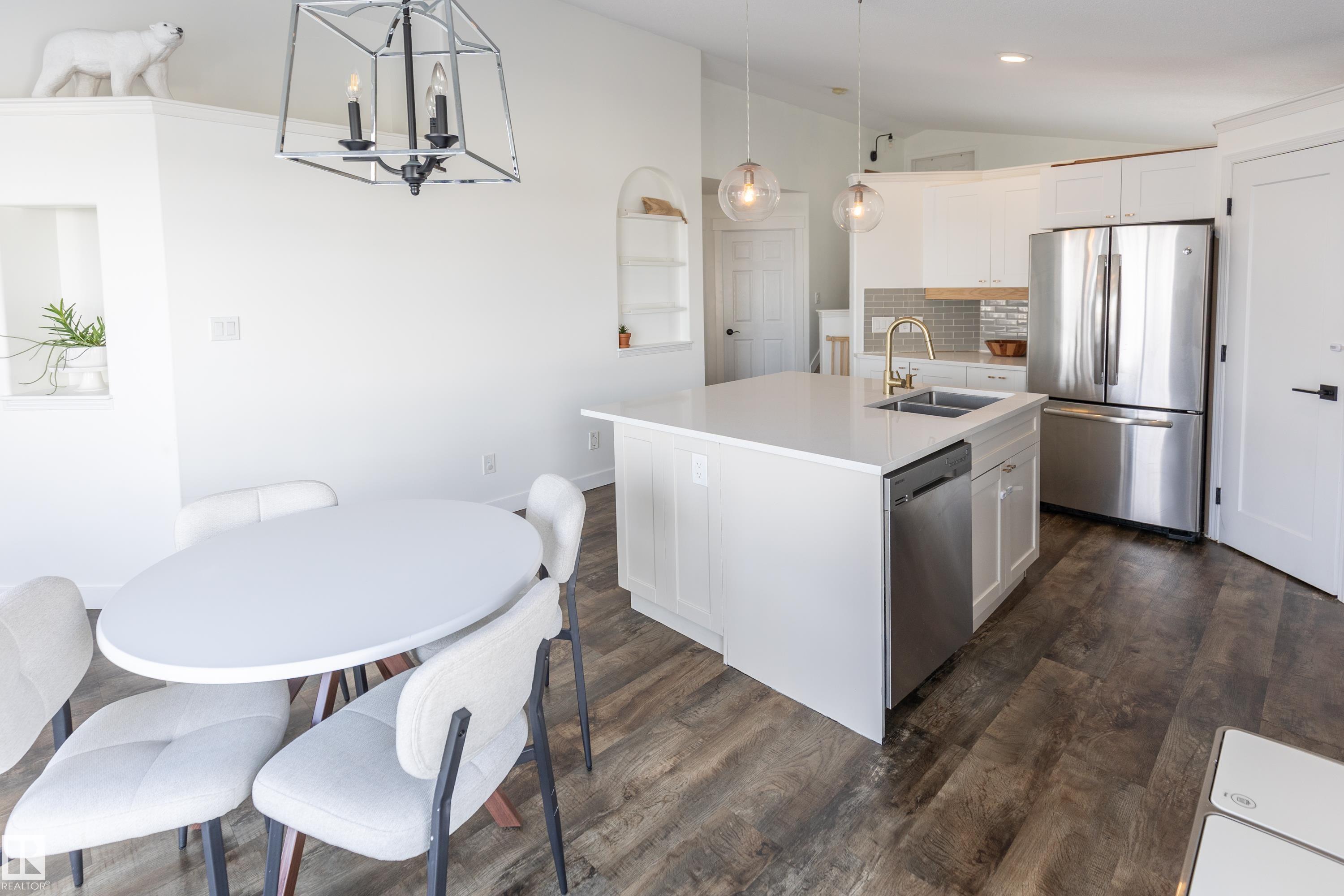 Photo 14 at 223 Rainbow Crescent, Regency Park, Sherwood Park