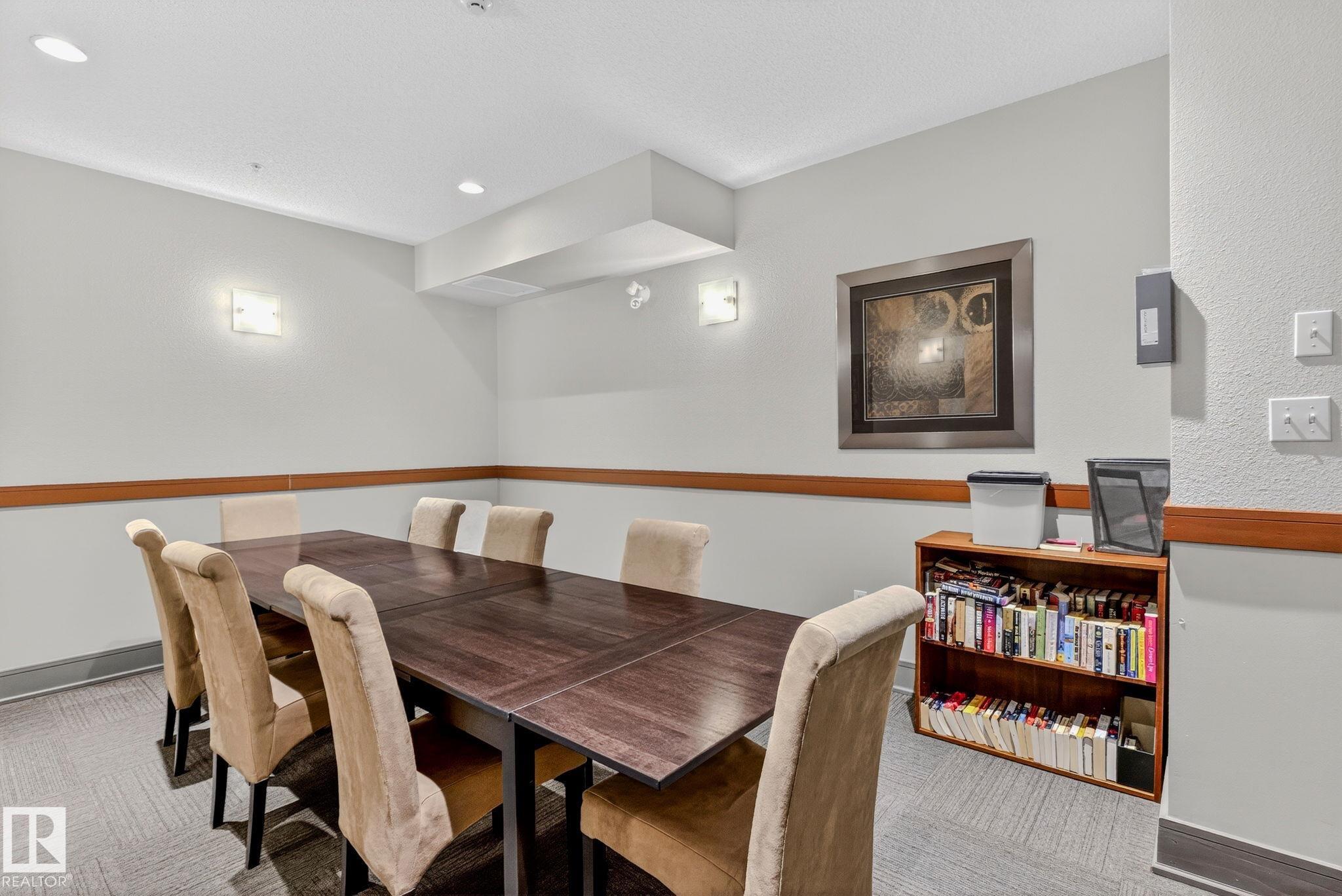 Photo 11 at 301 - 11140 68 Avenue NW, Parkallen, Edmonton