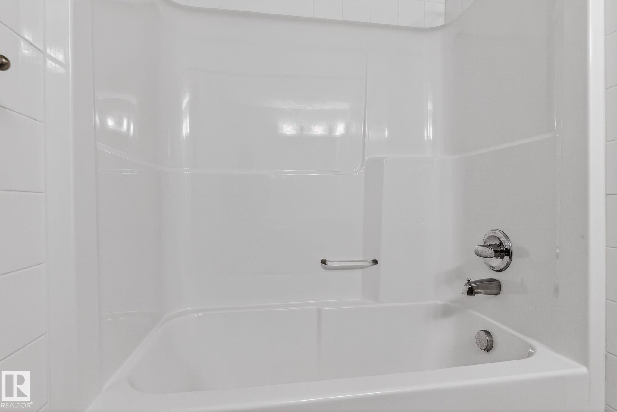 Photo 32 at 301 - 11140 68 Avenue NW, Parkallen, Edmonton