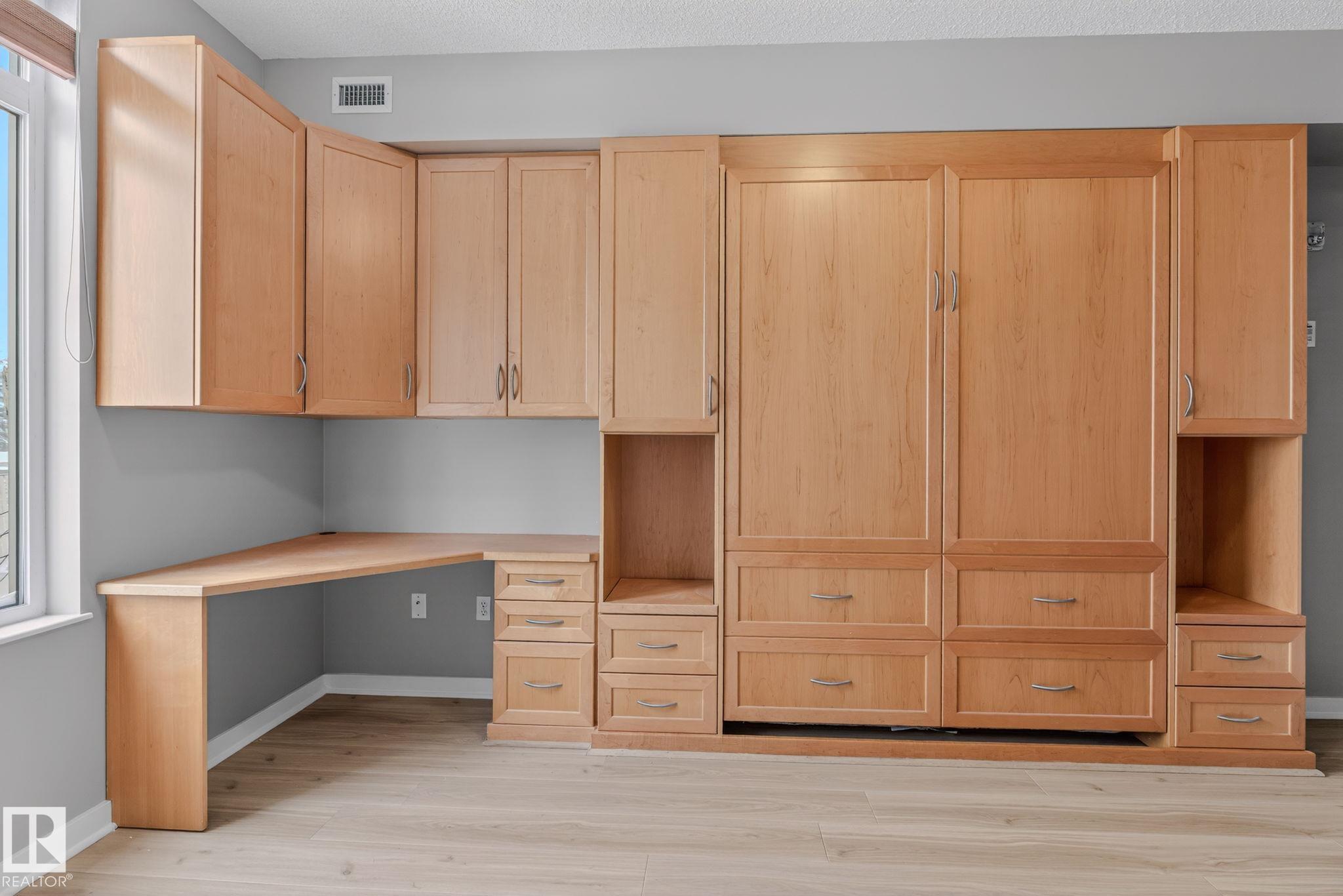 Photo 38 at 301 - 11140 68 Avenue NW, Parkallen, Edmonton