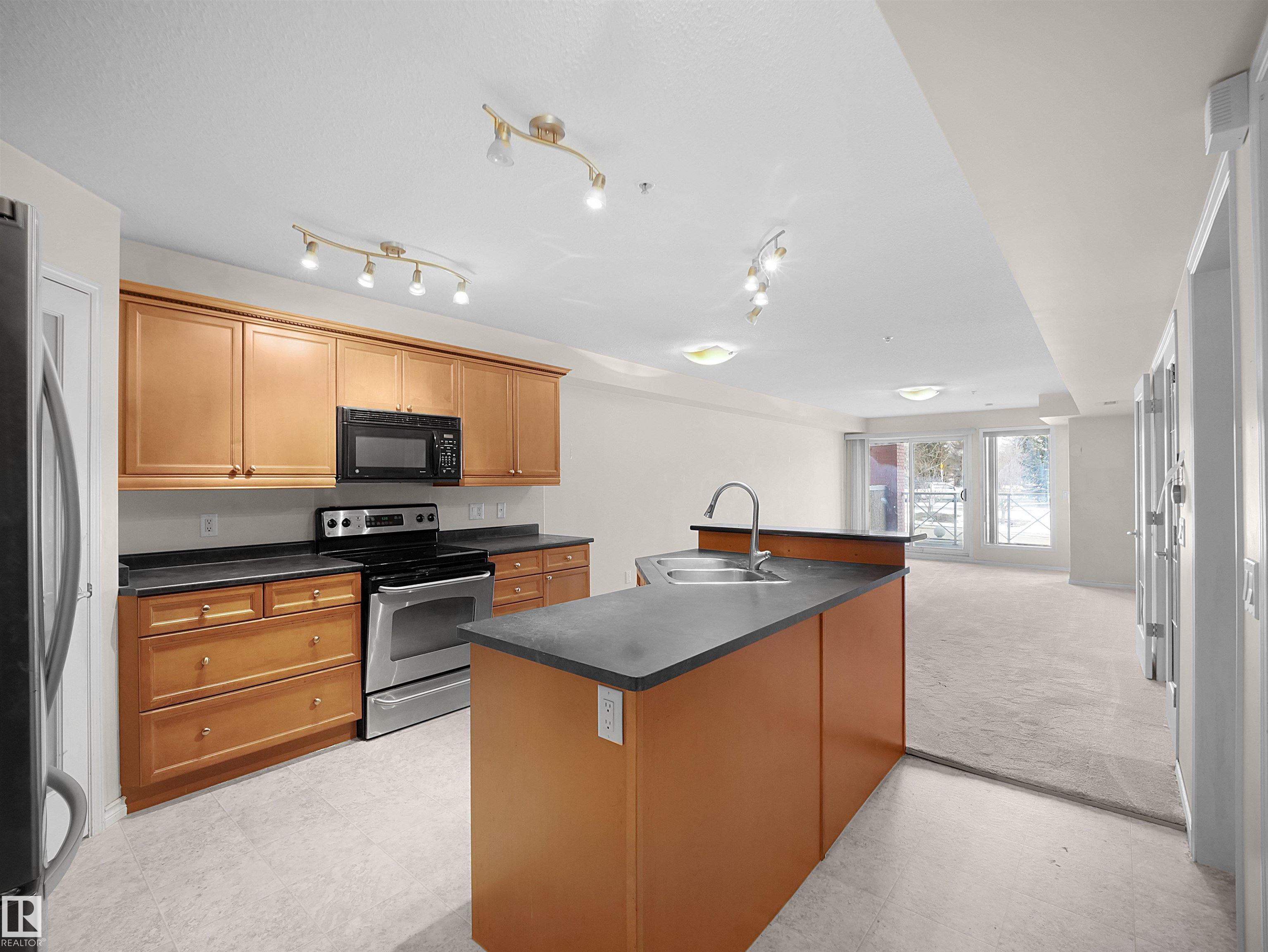 Photo 13 at 225 - 7510 89 Street NW, Avonmore, Edmonton