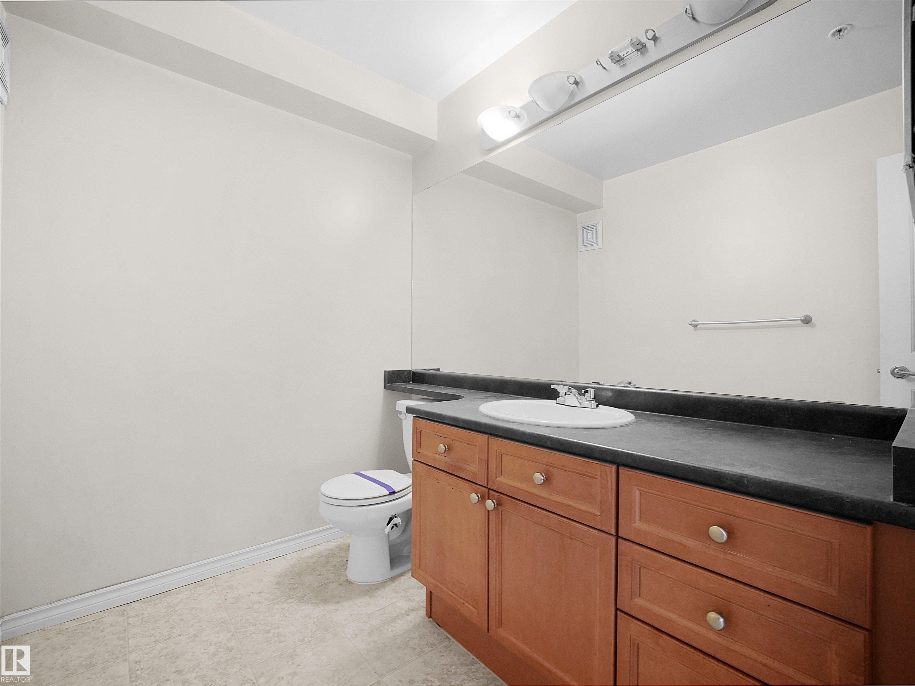 Photo 14 at 225 - 7510 89 Street NW, Avonmore, Edmonton