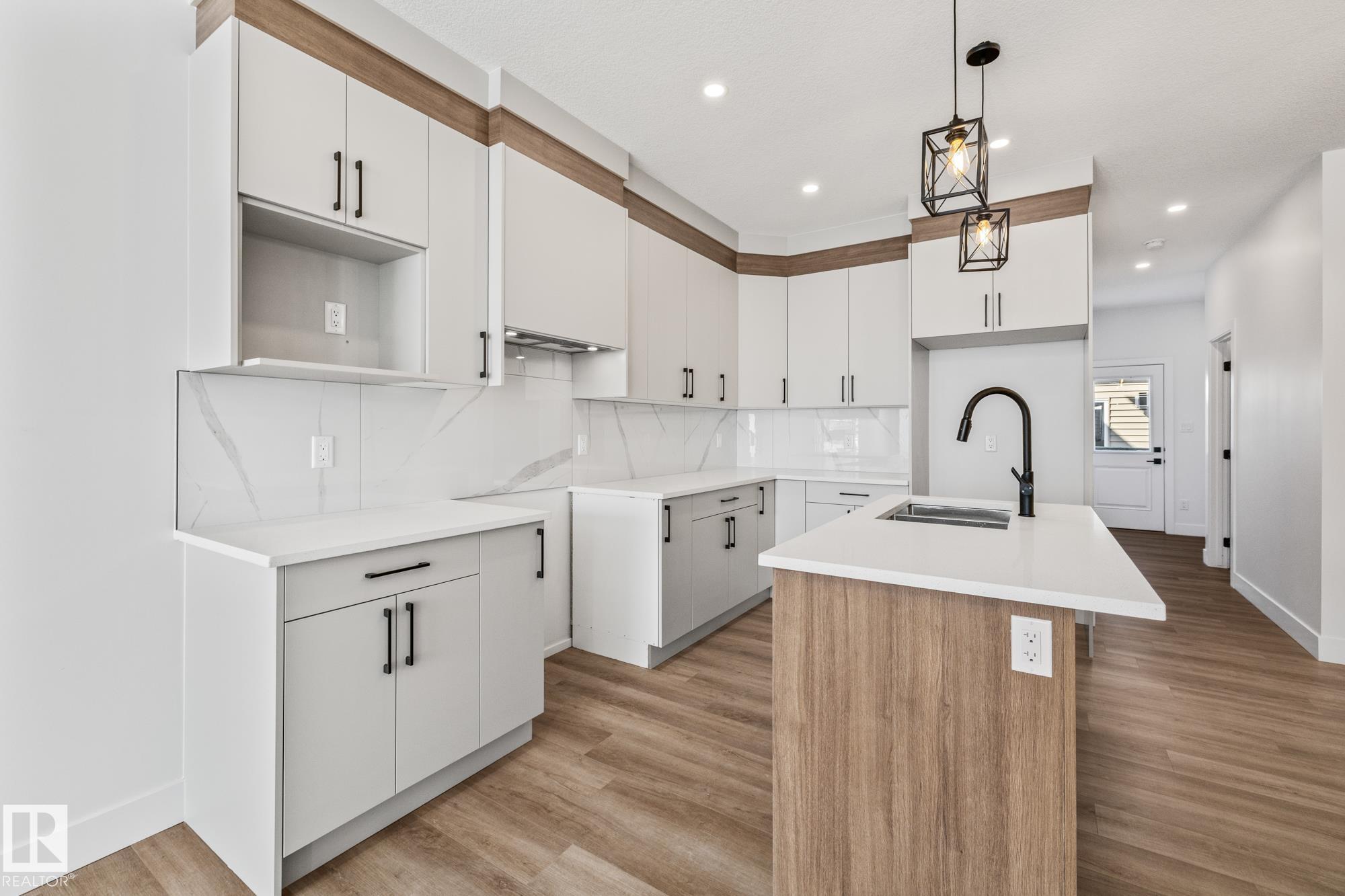 Photo 8 at 432 Crystal Creek Link, Crystal Creek, Leduc