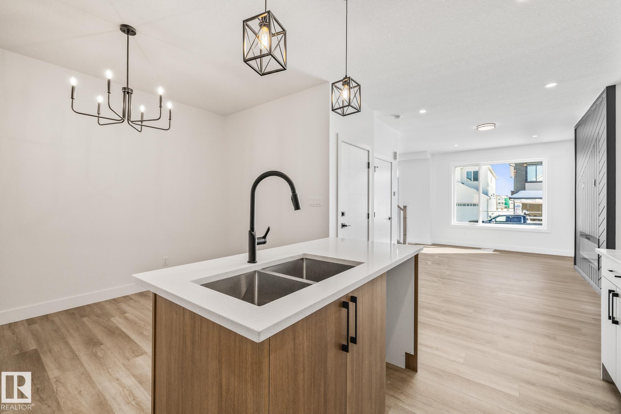 Photo 10 at 432 Crystal Creek Link, Crystal Creek, Leduc