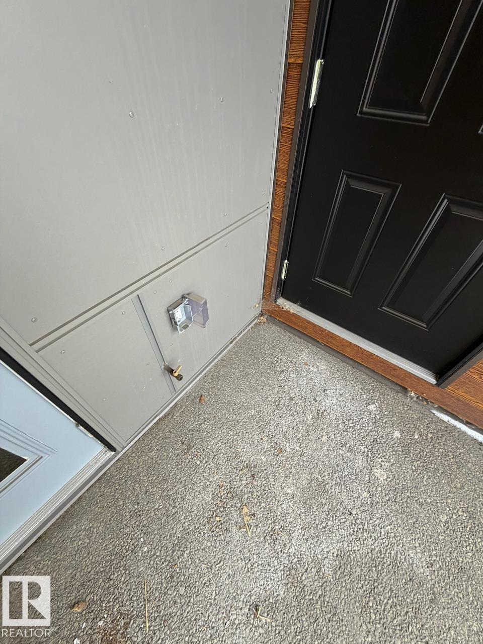 https://zimg.paragon.ice.com/ParagonImages/Property/PM/RAE/225392254/19/0/0/671fdd8108046cd48c7a8a3032b44d93/1/e0fc64ce888c954d6f1598643954bac8/225392254-88F125D9-7D52-4D4E-ABAE-67C45D6180AE.JPG