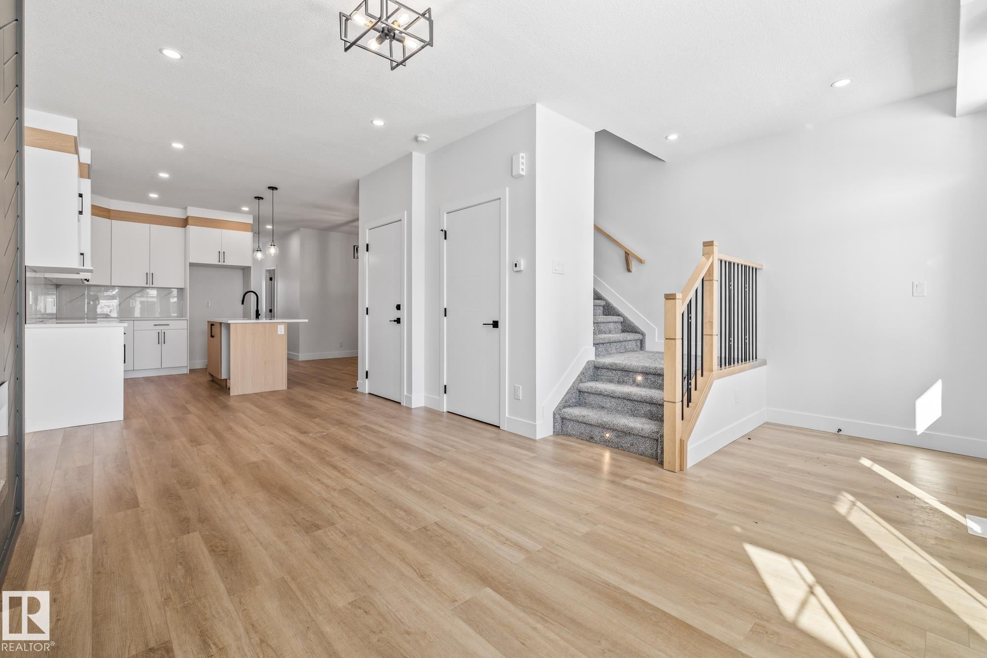 Photo 5 at 434 Crystal Creek Link, Crystal Creek, Leduc