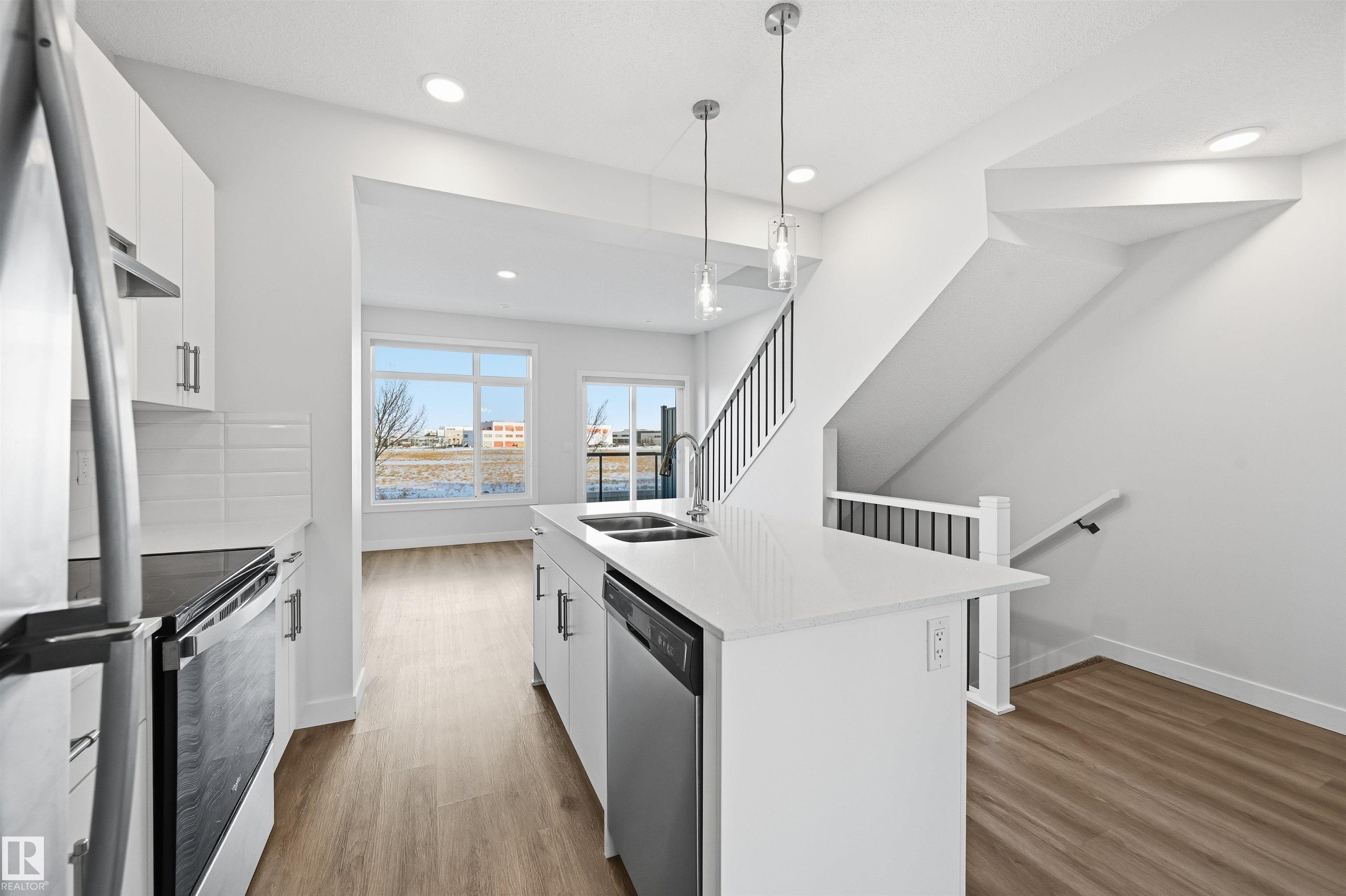 Photo 14 at 37 - 1010 Rabbit Hill Road SW, Glenridding Heights, Edmonton