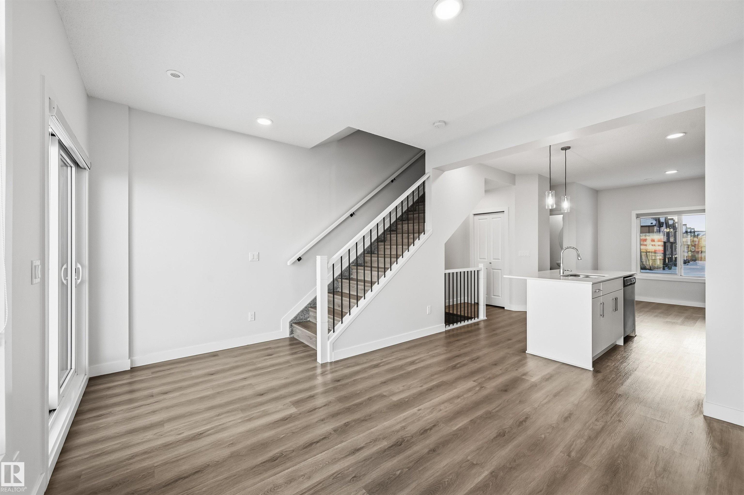 Photo 22 at 37 - 1010 Rabbit Hill Road SW, Glenridding Heights, Edmonton