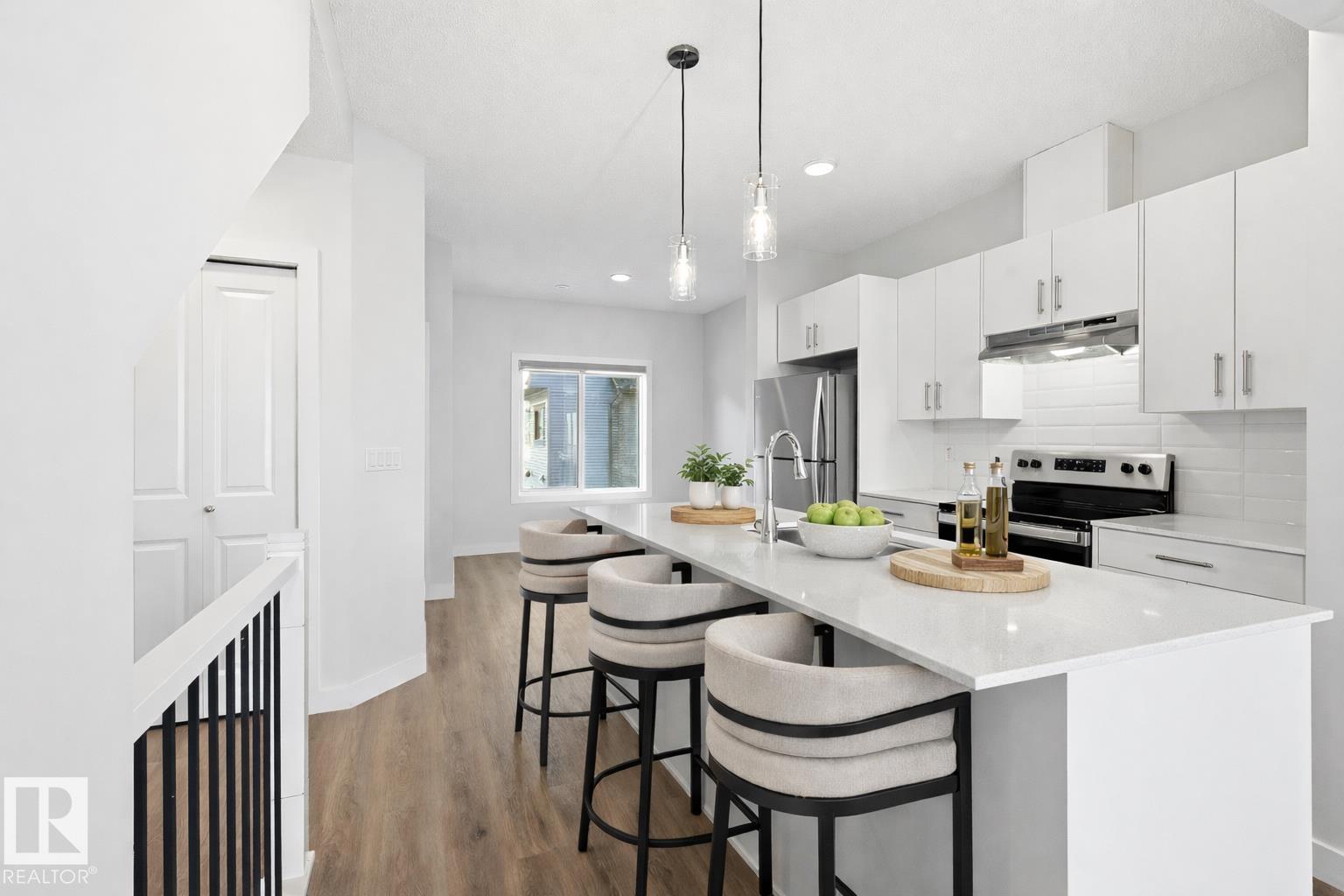 Photo 7 at 37 - 1010 Rabbit Hill Road SW, Glenridding Heights, Edmonton