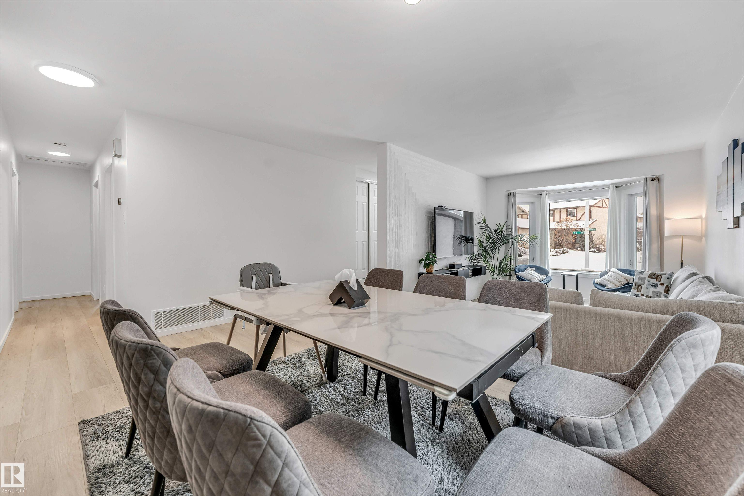 Picture for 18403 55 AV NW