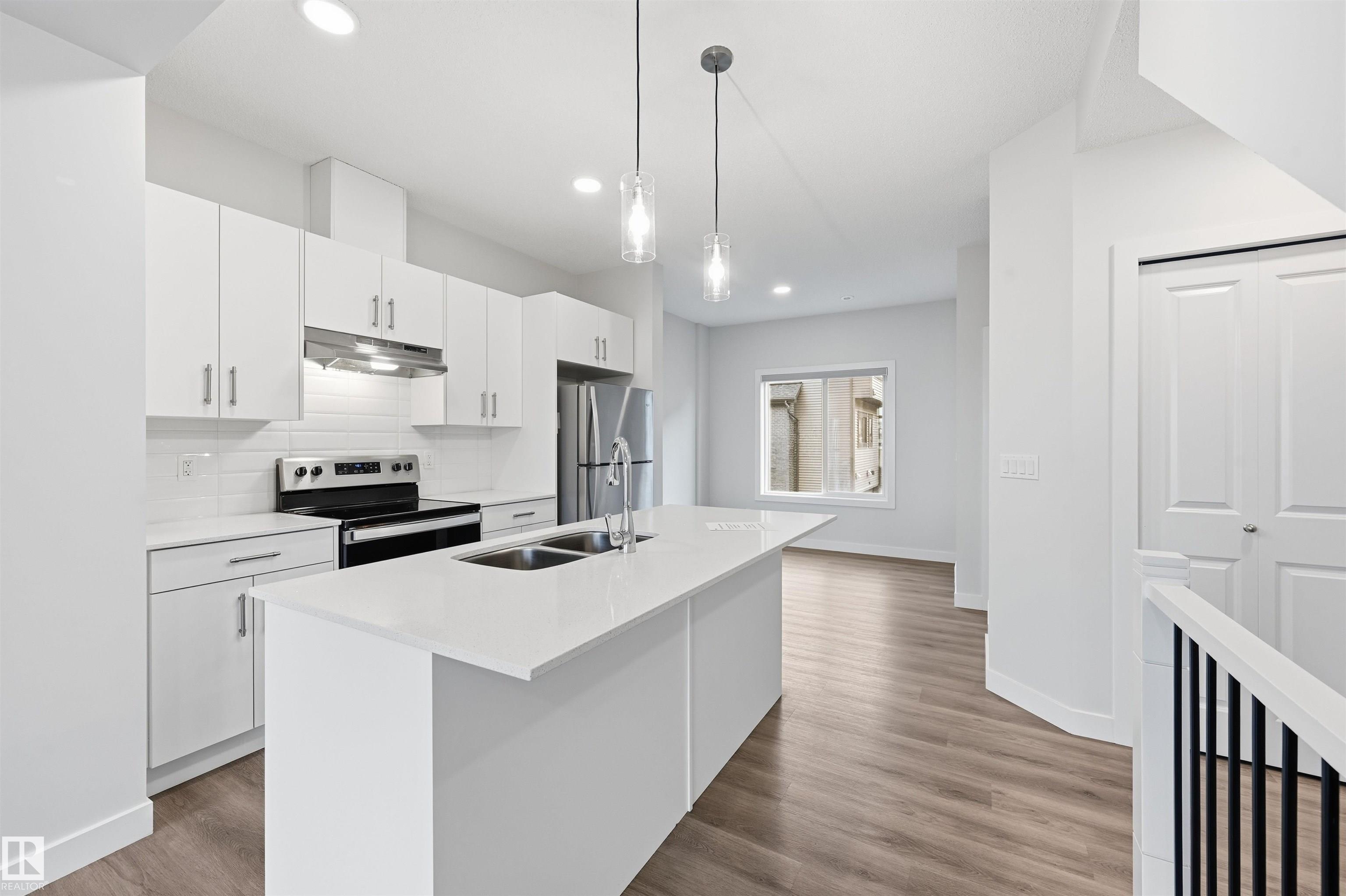 Photo 14 at 38 - 1010 Rabbit Hill Road SW, Glenridding Heights, Edmonton