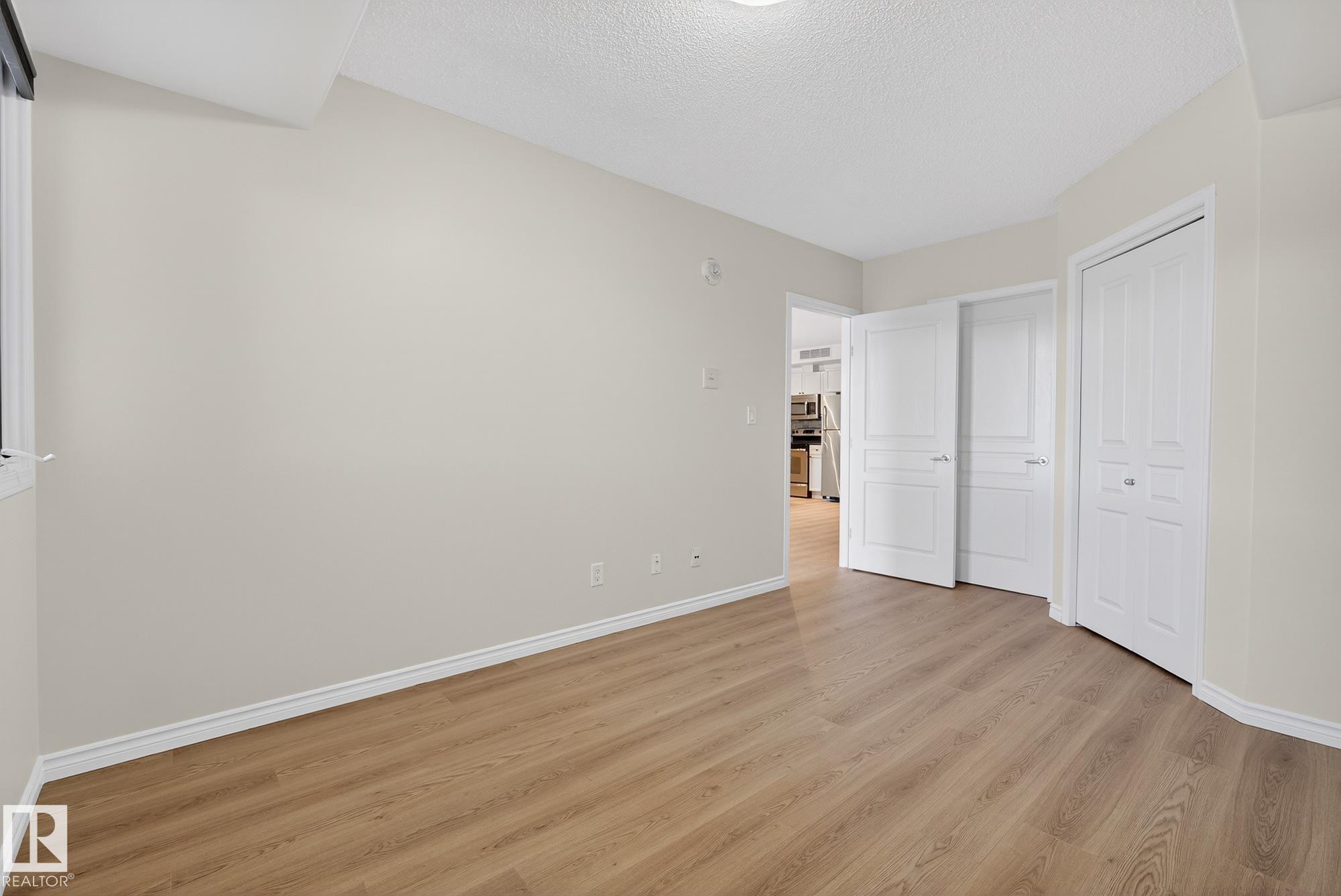 Photo 40 at 203 - 9707 106 Street NW, Downtown, Edmonton