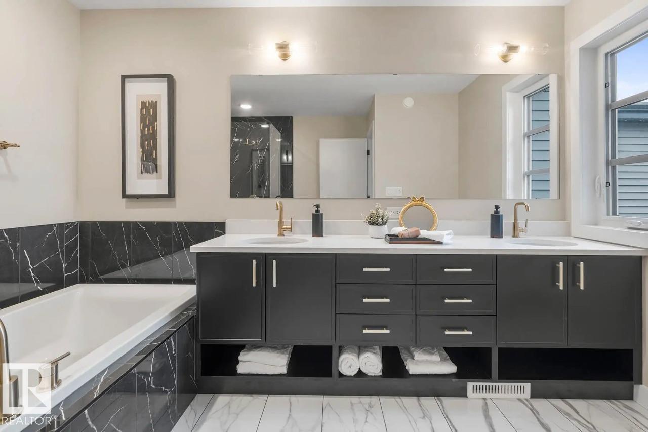 https://zimg.paragon.ice.com/ParagonImages/Property/PM/RAE/225392290/25/0/0/36390eba78e849c7286695363e2fbd81/1/b34b46b7897655dcac6d8d85d3809067/225392290-25898dbb-2d1c-4ea0-8bc1-bca0990b7af9.JPG