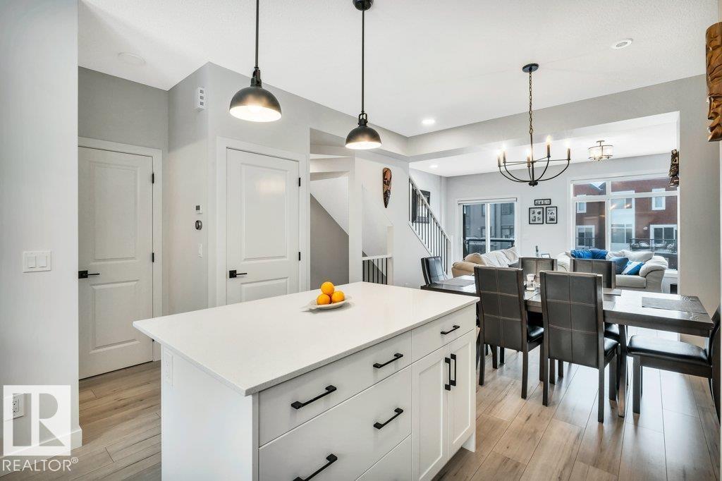 https://zimg.paragon.ice.com/ParagonImages/Property/PM/RAE/225392295/25/0/0/3a13e1278dfcf9db13a4b0e5174a84ff/1/69b5dc5be3ce2b7c7cd9acb54c355eb9/225392295-bba2c40d-dc05-4b89-aebc-c7ee0f68e74f.JPG
