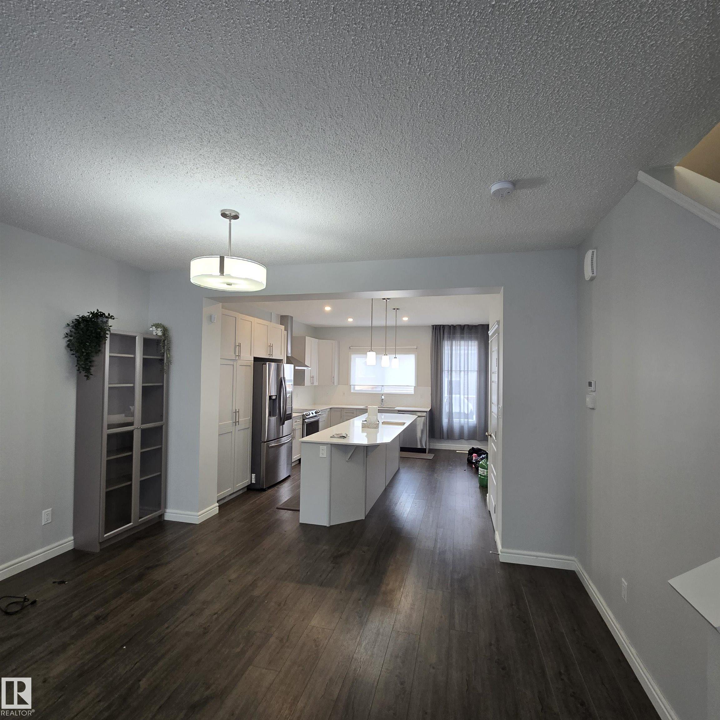 Picture for 1412 CHERNIAK WY SW