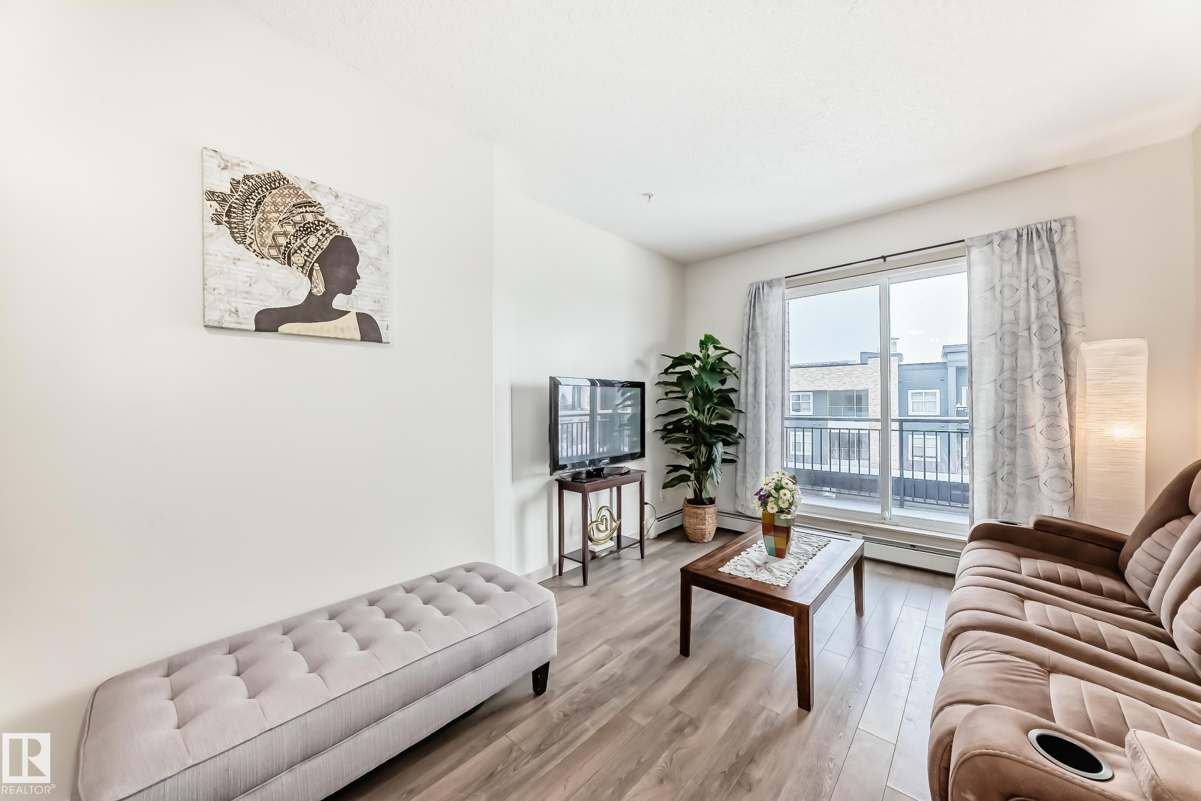 Photo 14 at 406 - 504 Griesbach Parade NW, Griesbach, Edmonton