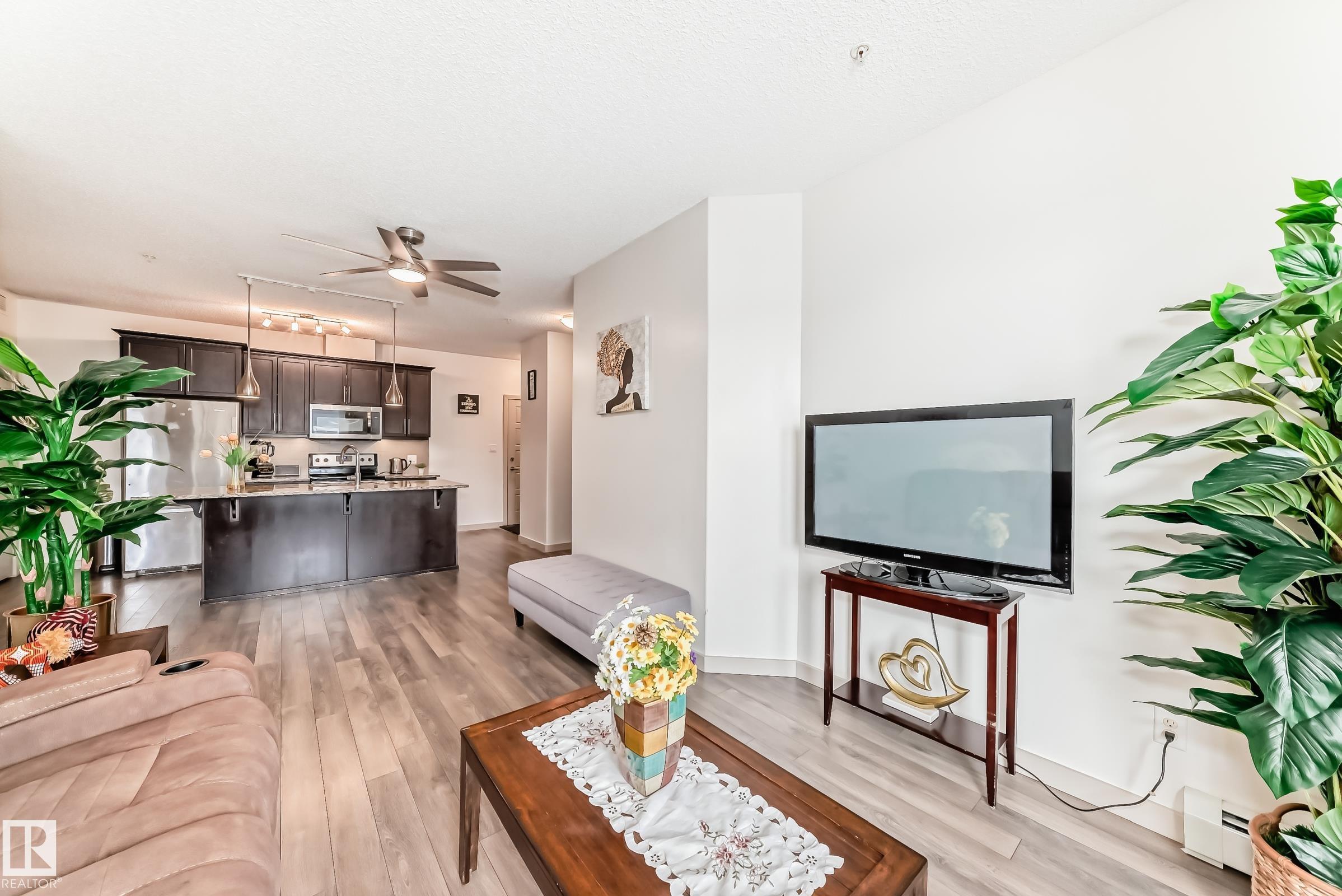 Photo 17 at 406 - 504 Griesbach Parade NW, Griesbach, Edmonton