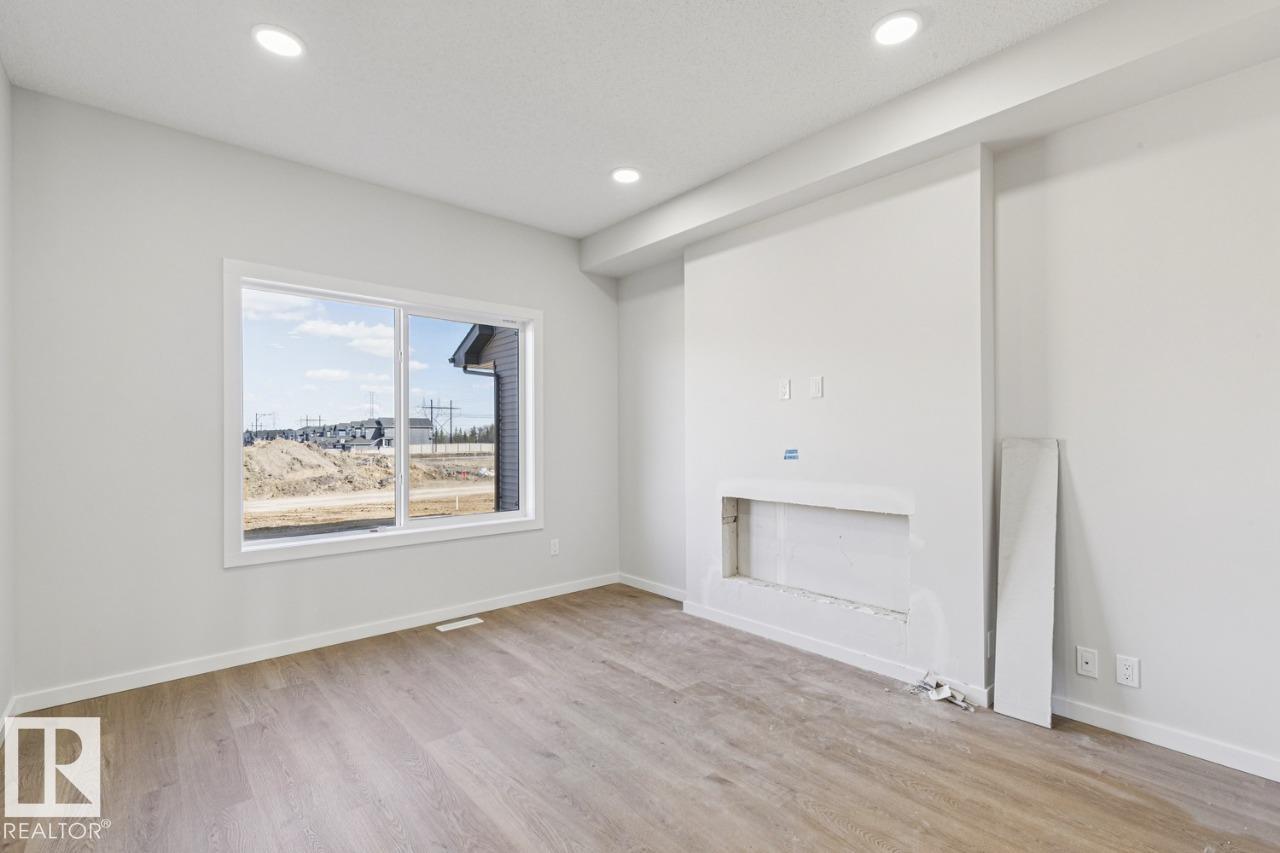 https://zimg.paragon.ice.com/ParagonImages/Property/PM/RAE/225392305/13/0/0/3d05443d62ea52eddf370e50fe18f24d/1/2a043716d96132482a9dd66759f987d0/225392305-afe67730-cd0f-49d1-8f85-c70739285cc7.JPG