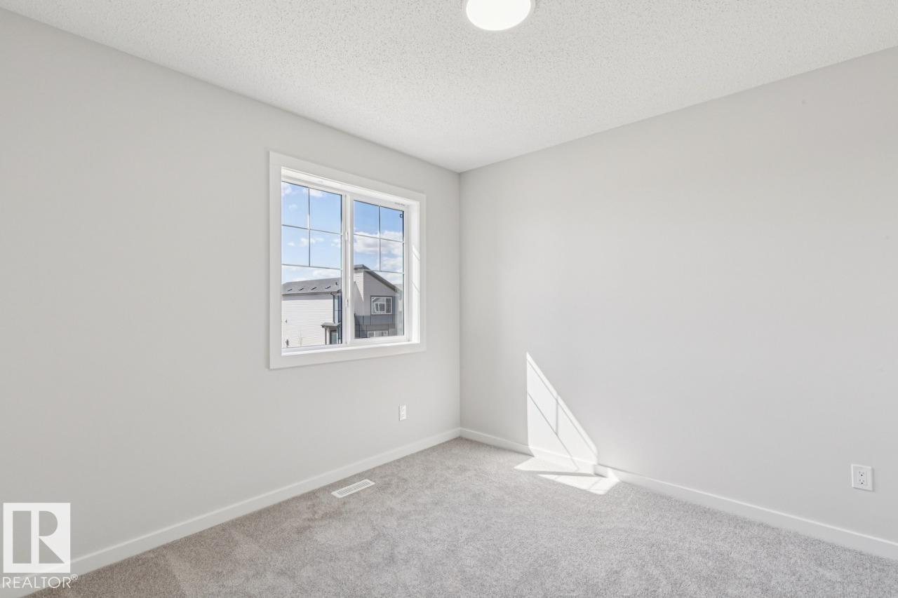 https://zimg.paragon.ice.com/ParagonImages/Property/PM/RAE/225392305/22/0/0/669be736c565b090473d0edc83876fb5/1/2a043716d96132482a9dd66759f987d0/225392305-1e492184-1f3d-4fff-b4eb-891eb24d8fba.JPG