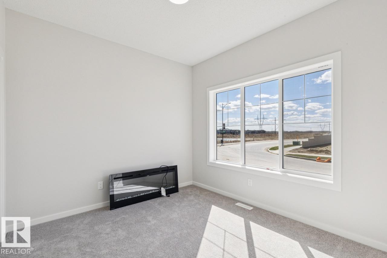 Picture for 319 EDGEMONT DR NW