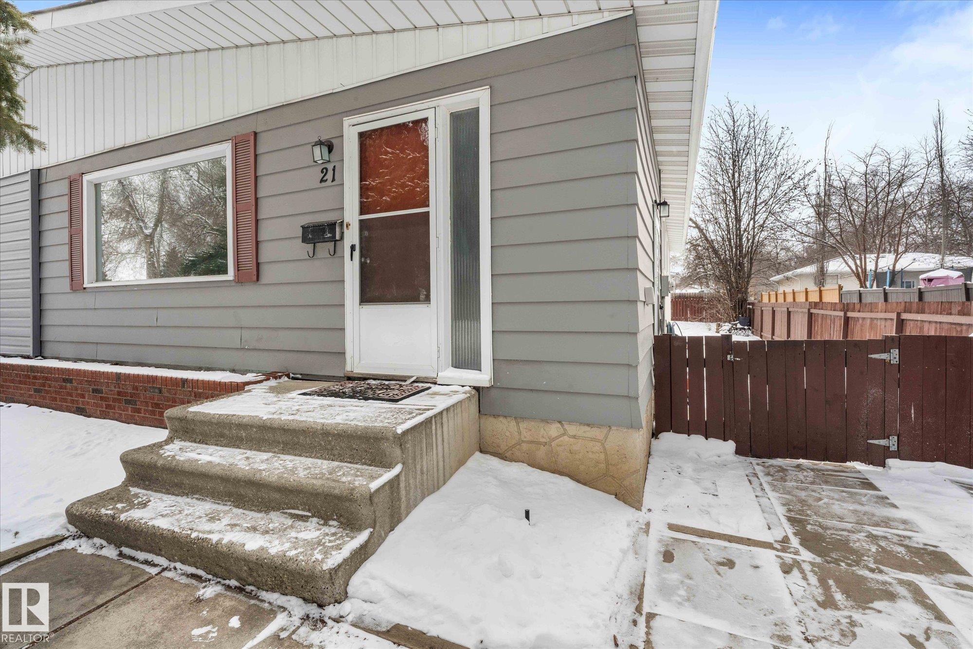 21 Fenwick Crescent, Forest Lawn, St. Albert