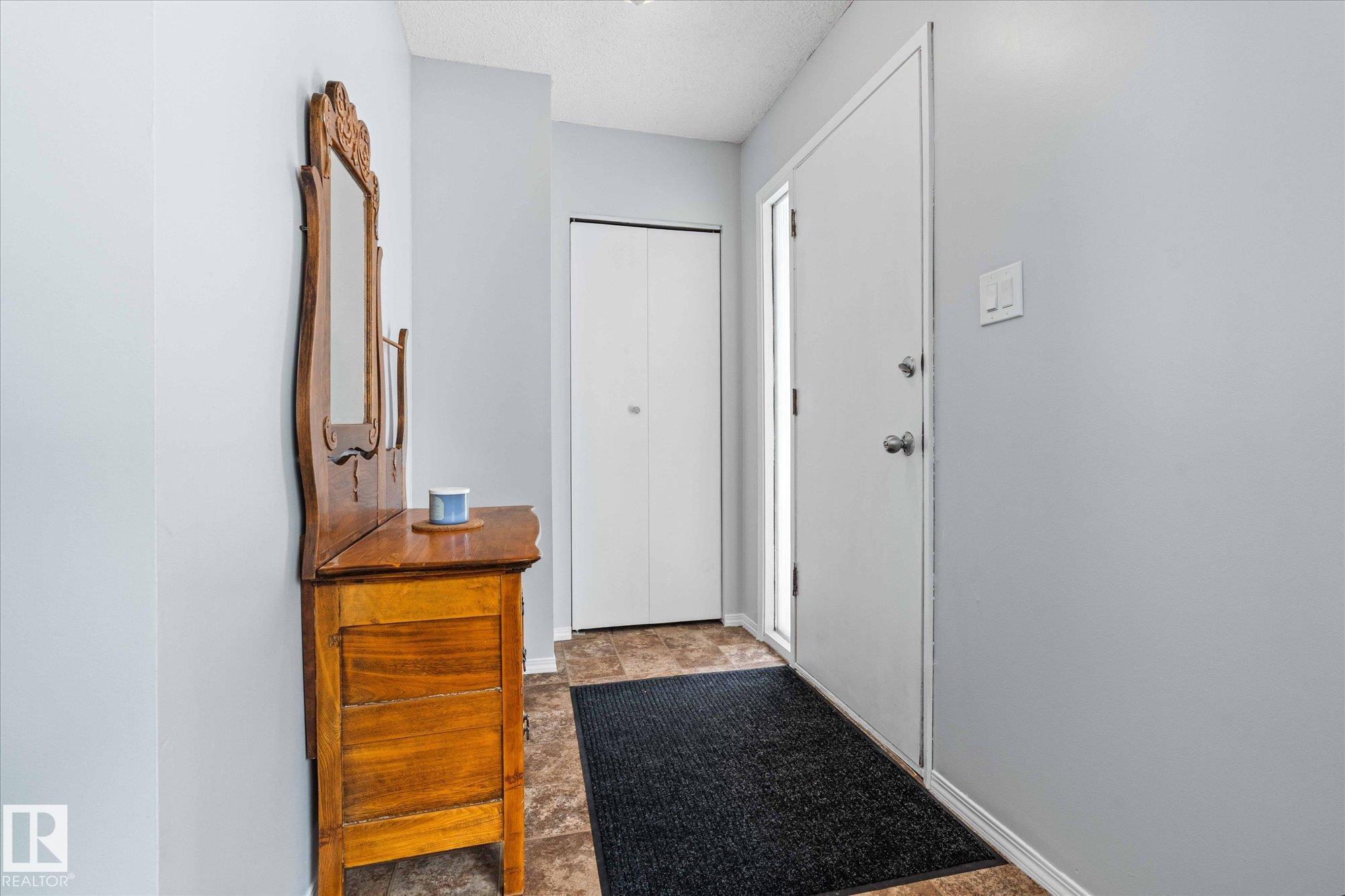 21 Fenwick Crescent, Forest Lawn, St. Albert