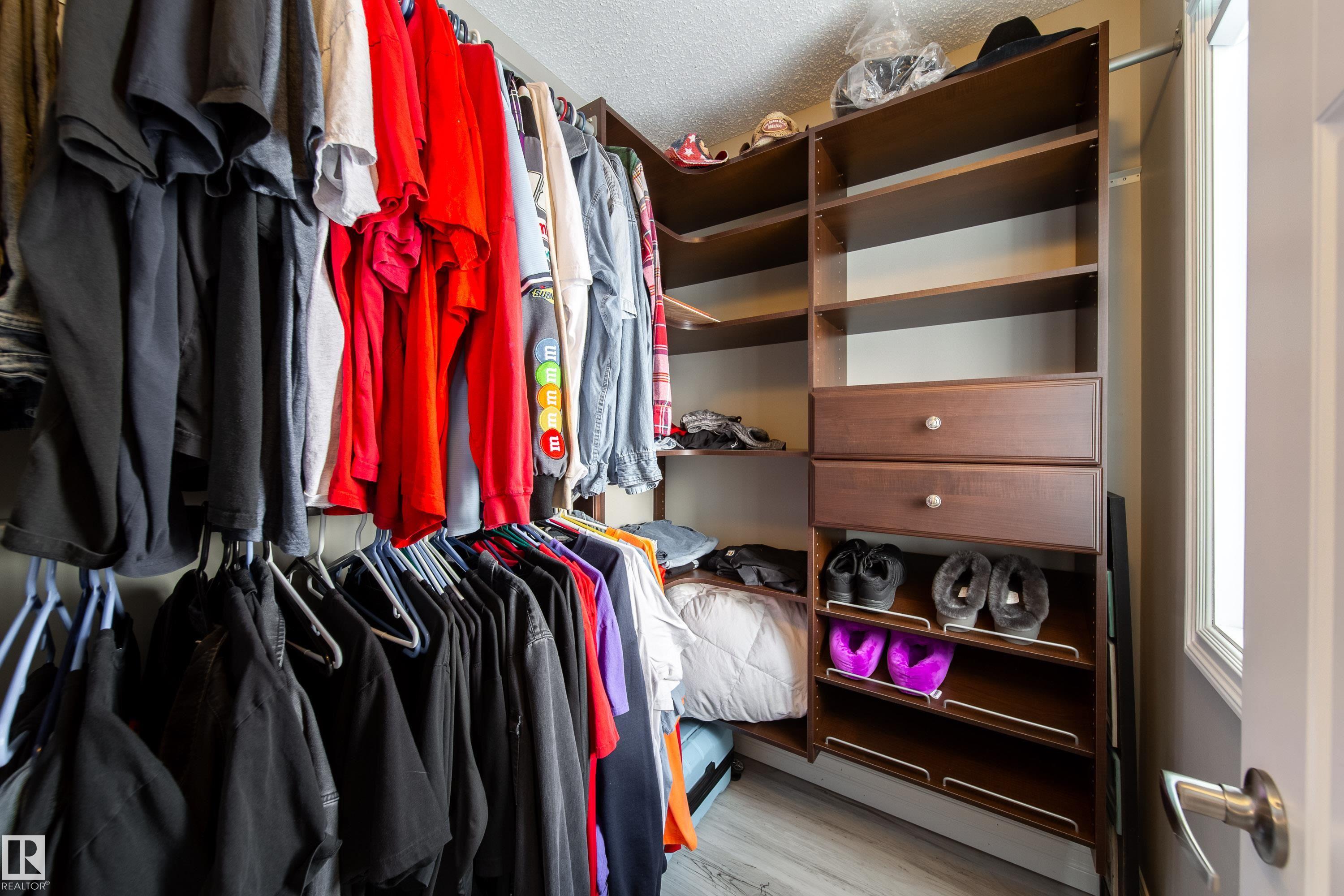 Photo 35 at 839 37 Avenue NW, Maple Crest, Edmonton