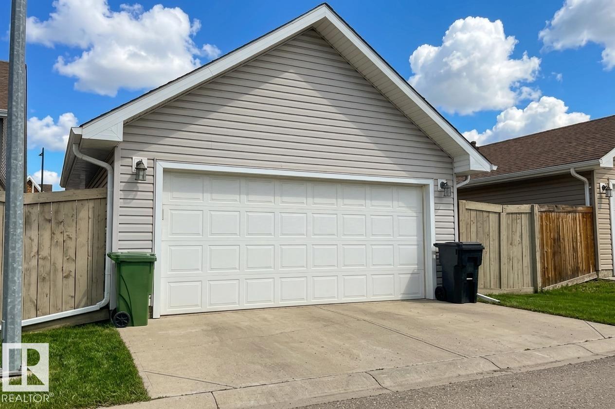 Photo 50 at 839 37 Avenue NW, Maple Crest, Edmonton