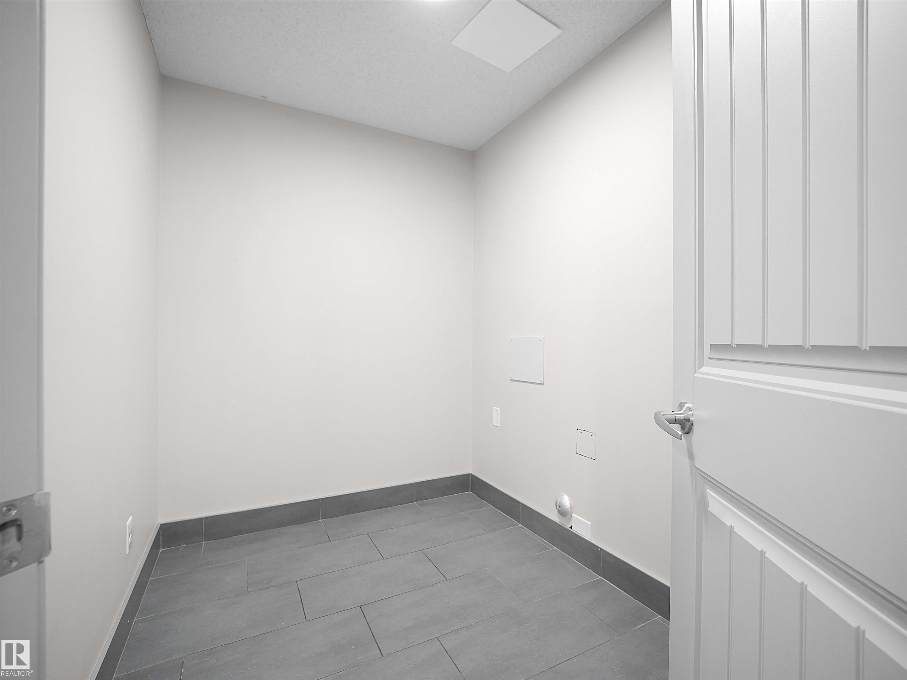 Photo 22 at 6116 10 Avenue SW, Walker, Edmonton