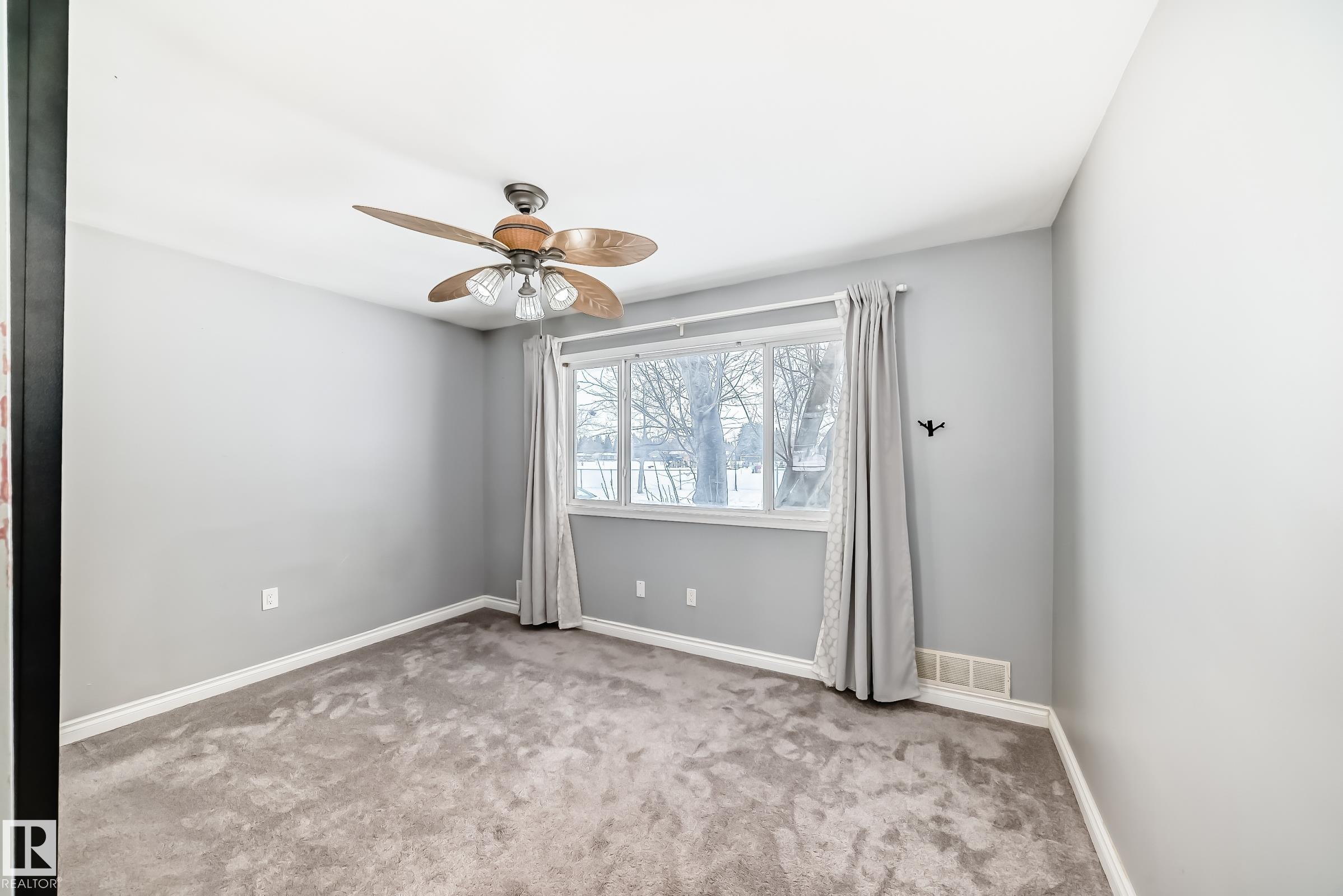 Photo 25 at 10532 47 Street NW, Gold Bar, Edmonton