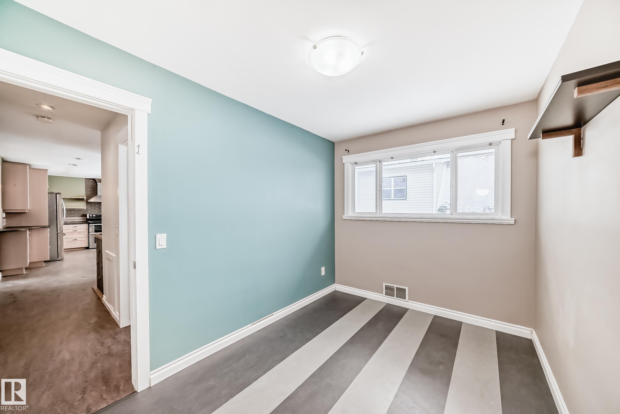 Photo 34 at 10532 47 Street NW, Gold Bar, Edmonton