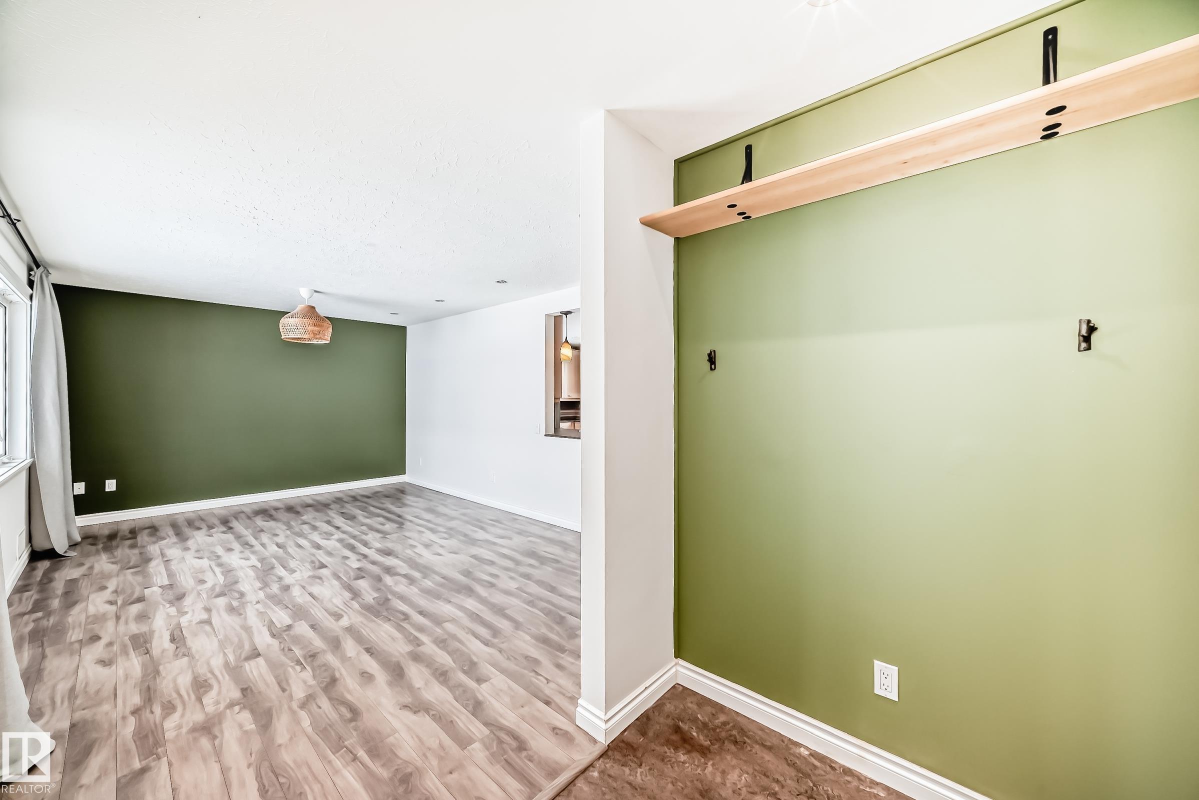 Photo 9 at 10532 47 Street NW, Gold Bar, Edmonton