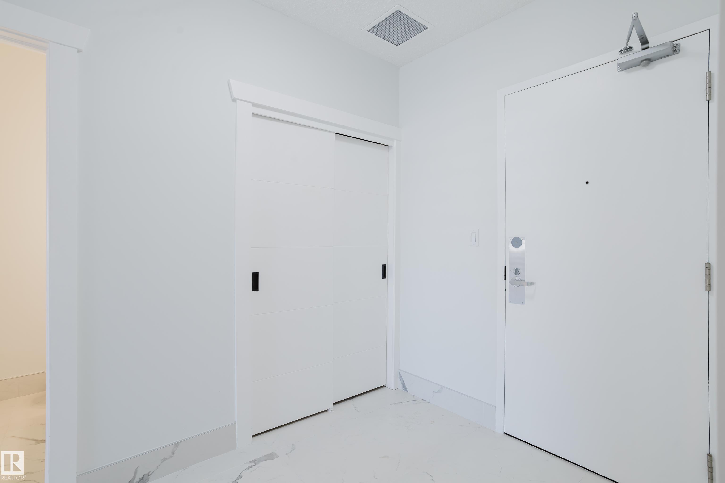 703 - 9919 105 Street NW, Downtown, Edmonton