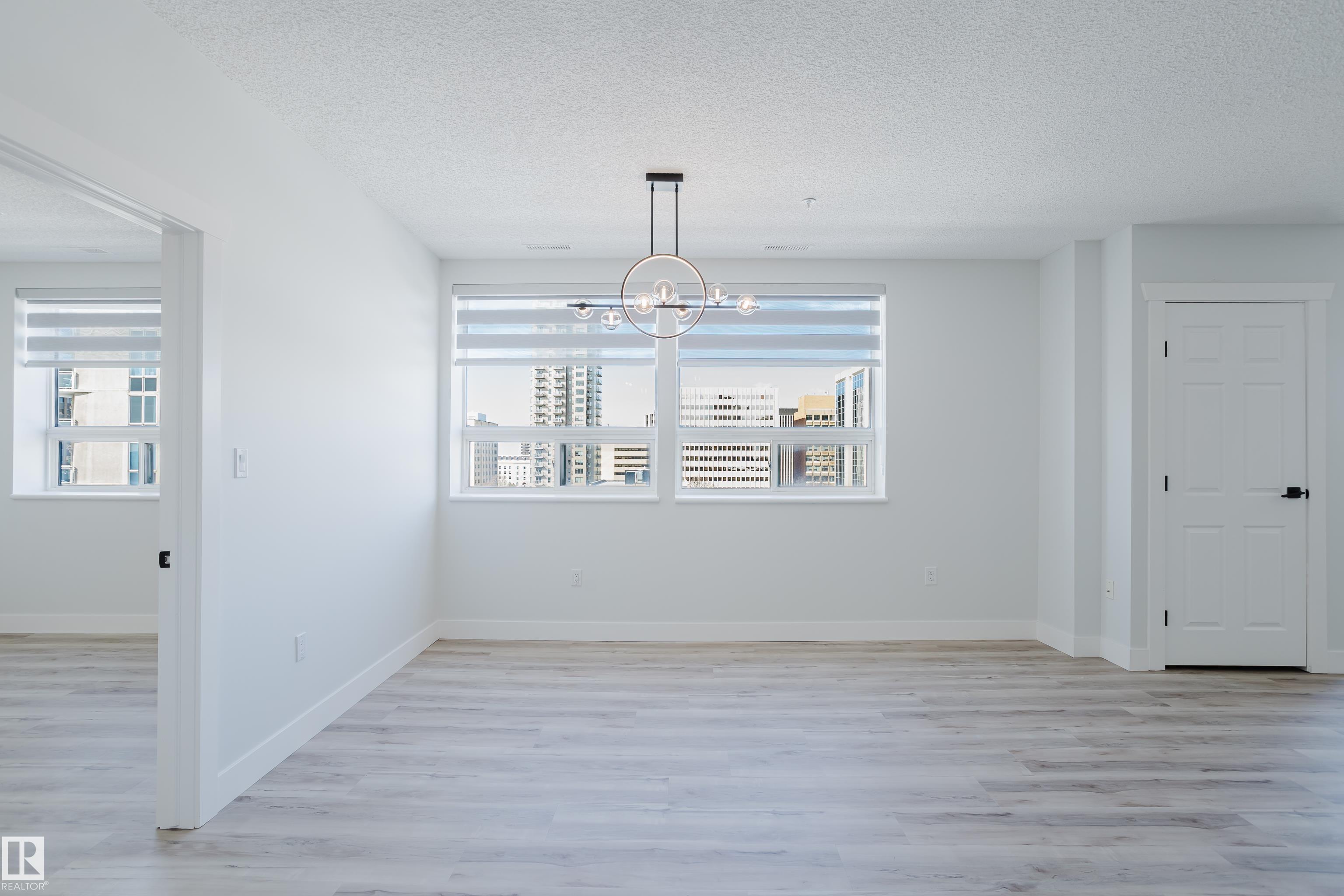 Photo 20 at 703 - 9919 105 Street NW, Downtown, Edmonton