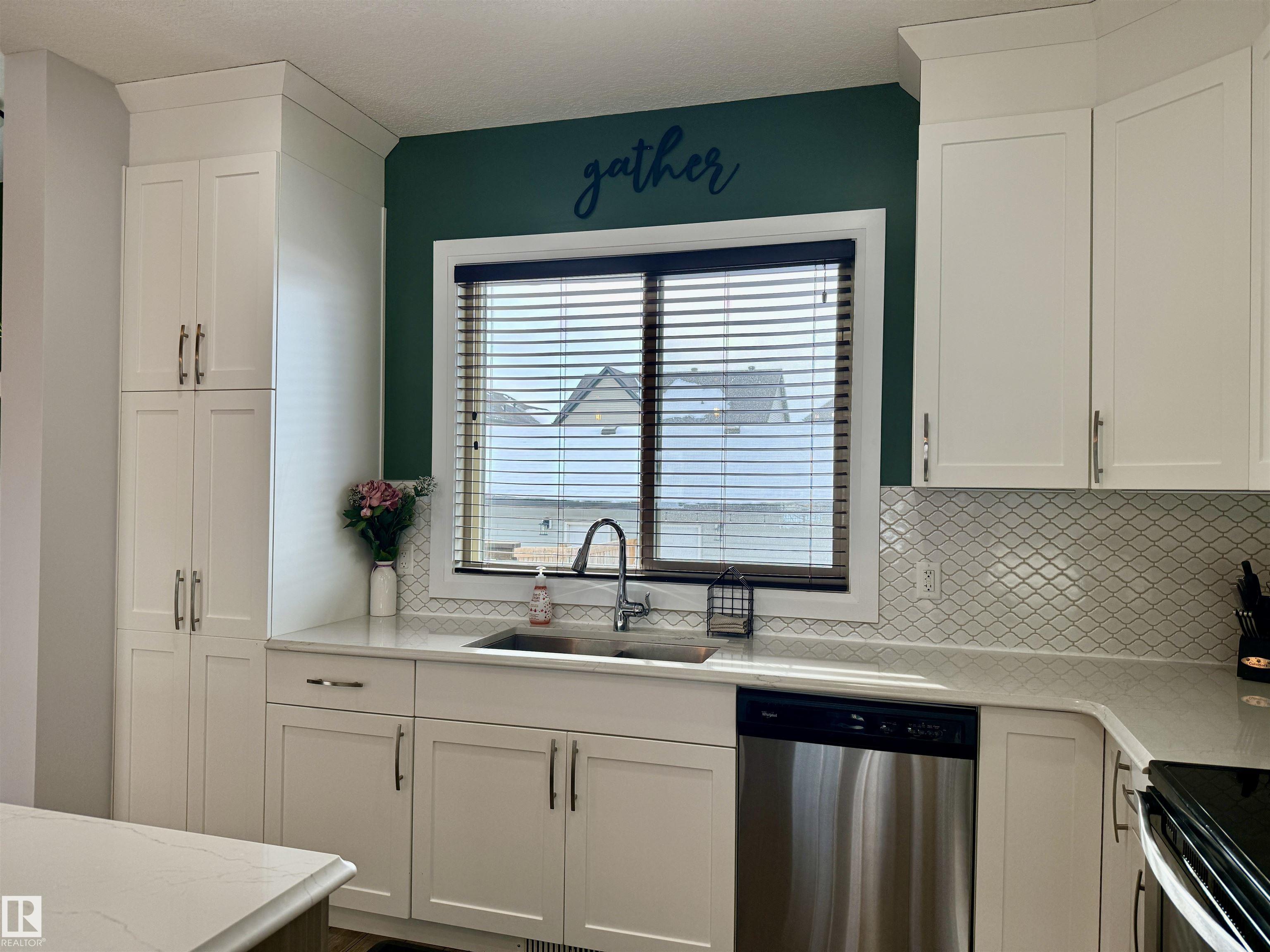 Photo 11 at 321 Pioneer Road, Greenbury, Spruce Grove