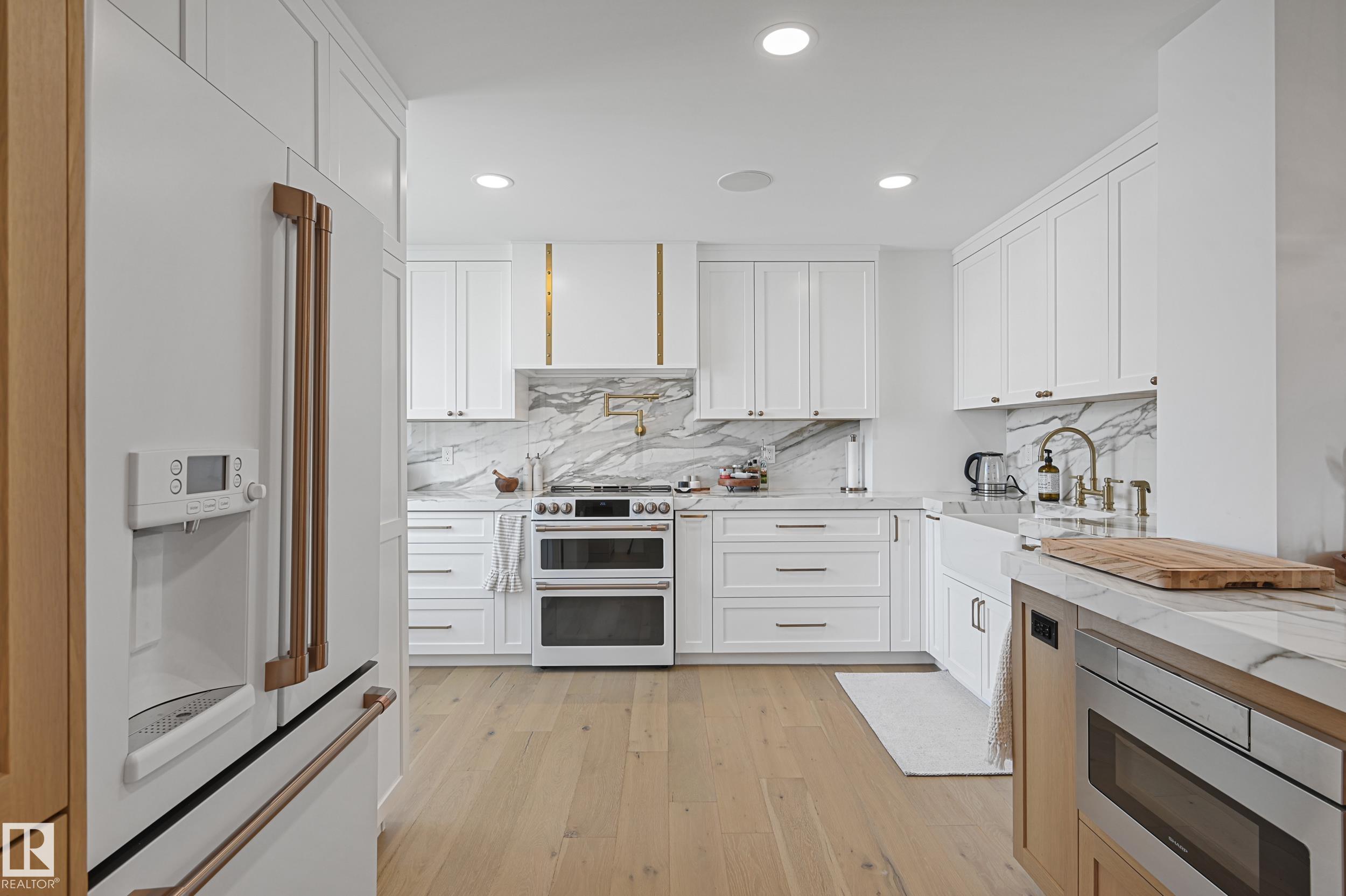 Photo 16 at 701 - 11503 100 Avenue NW, Wîhkwêntôwin, Edmonton