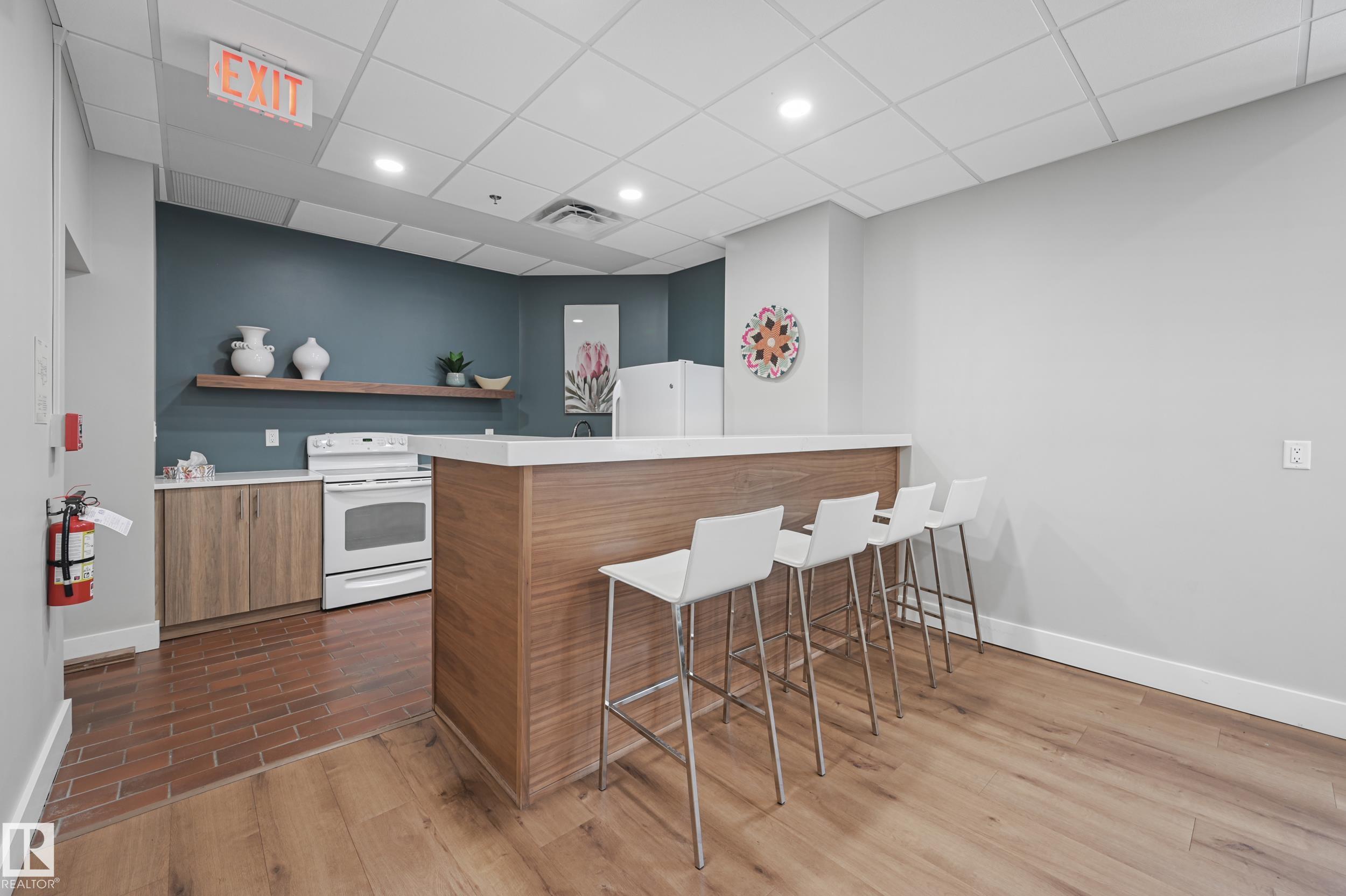 Photo 39 at 701 - 11503 100 Avenue NW, Wîhkwêntôwin, Edmonton